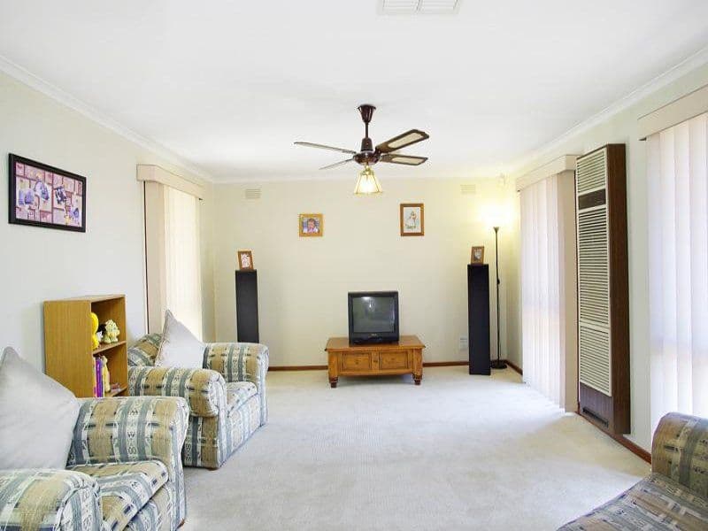 6 Sirius Court, ST ALBANS PARK VIC 3219, St Albans Park - Thumbnail 5