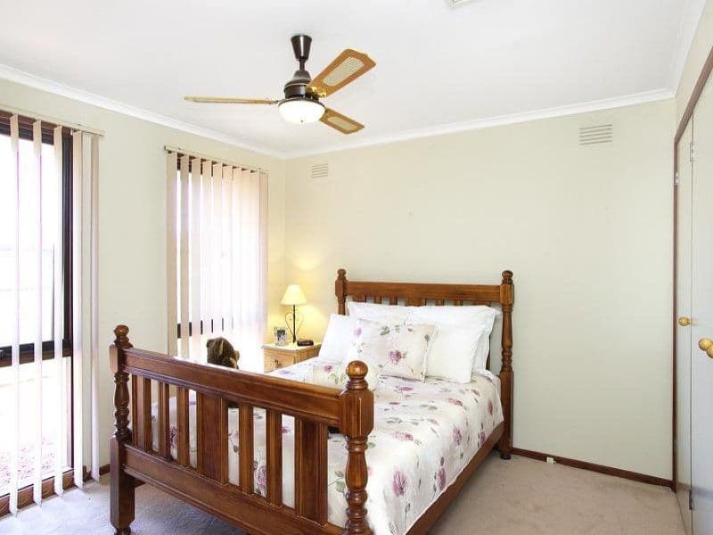 6 Sirius Court, ST ALBANS PARK VIC 3219, St Albans Park - Thumbnail 6