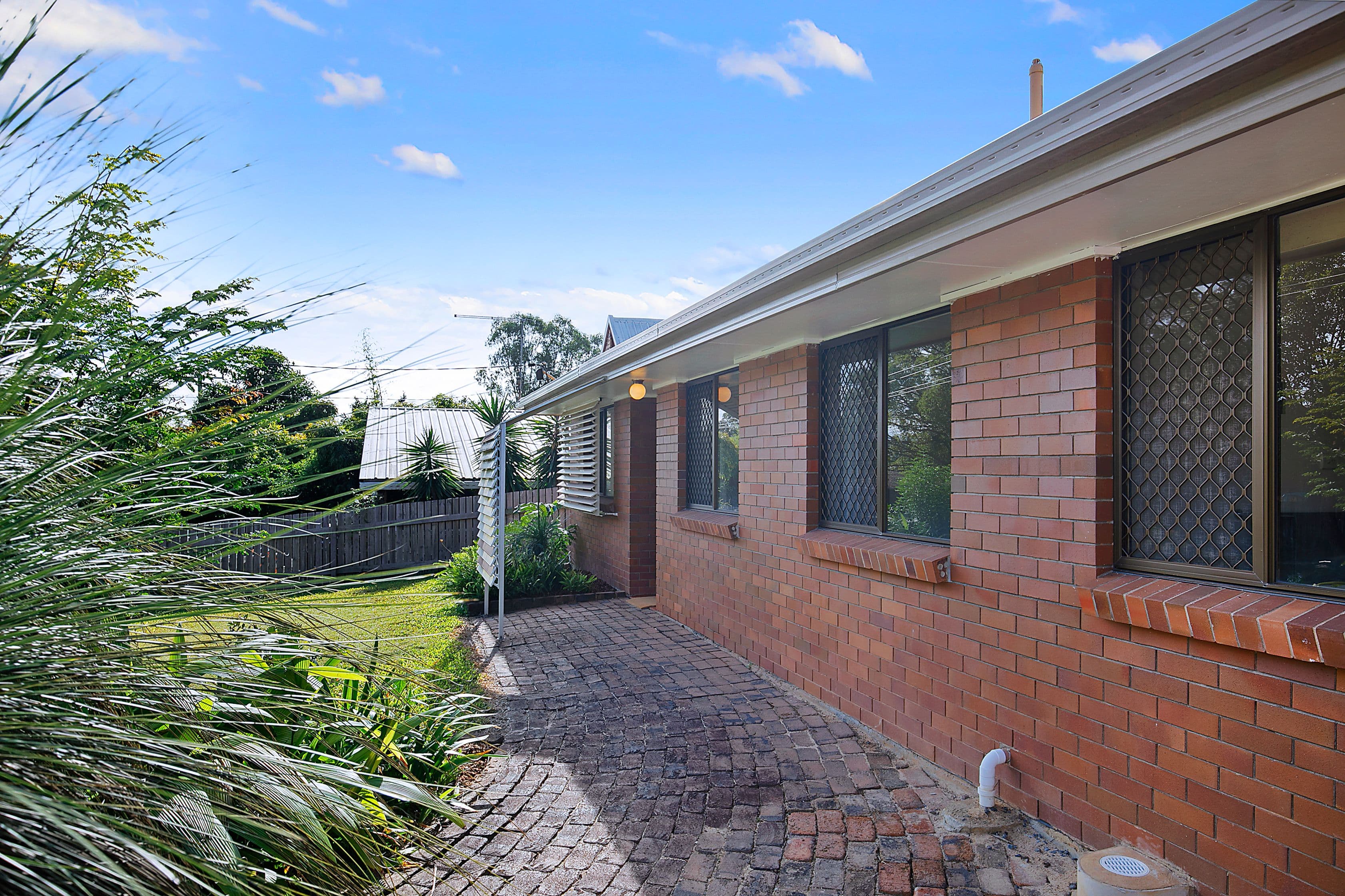 4 Brompton Street, Alexandra Hills QLD 4161, Alexandra Hills - Thumbnail 2