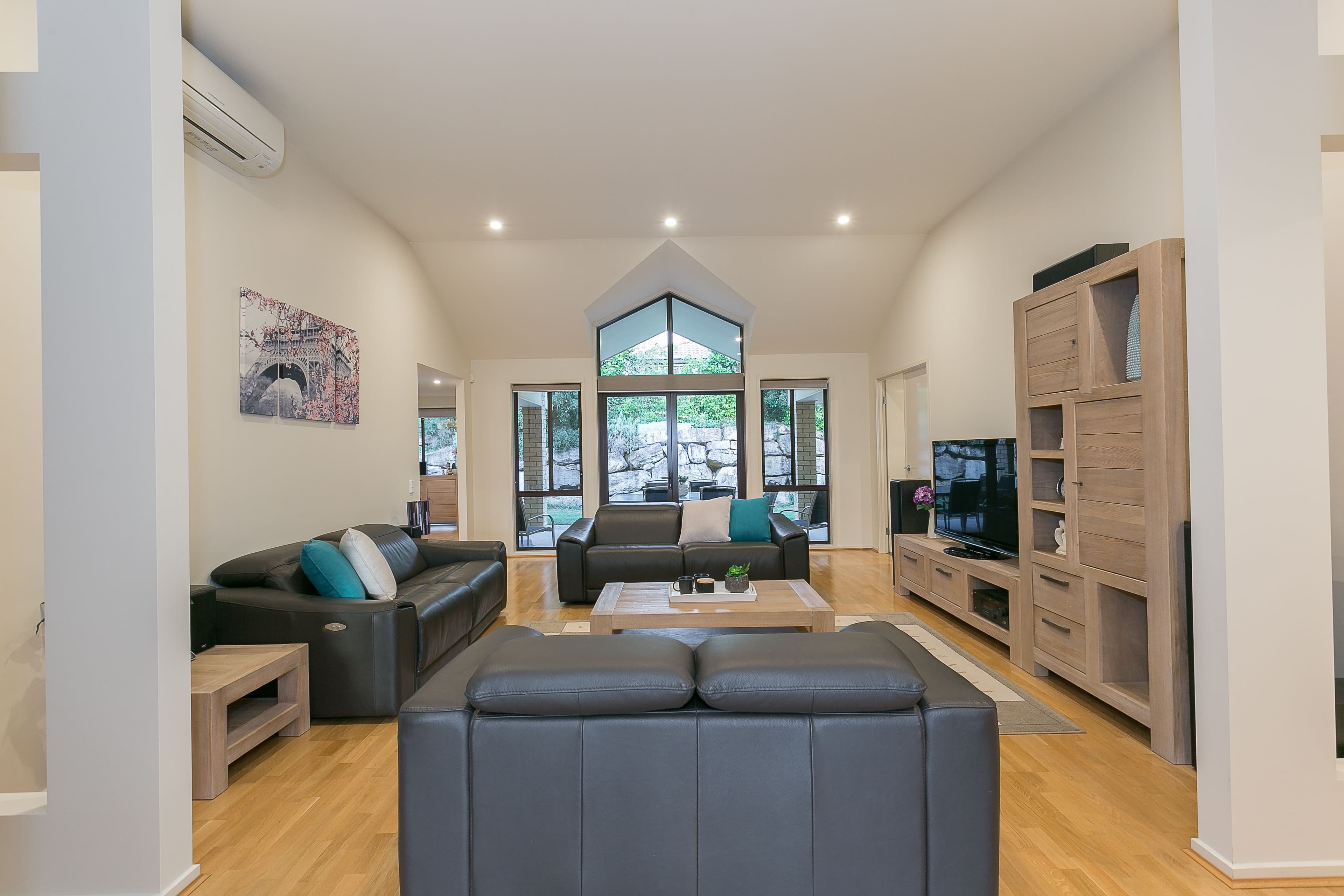 108 Sunview Road, Springfield QLD 4300, Springfield - Thumbnail 4