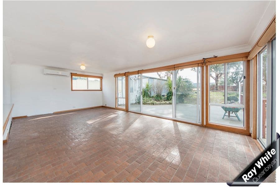 42 Buttle Street, QUEANBEYAN NSW 2620, Queanbeyan East - Thumbnail 5