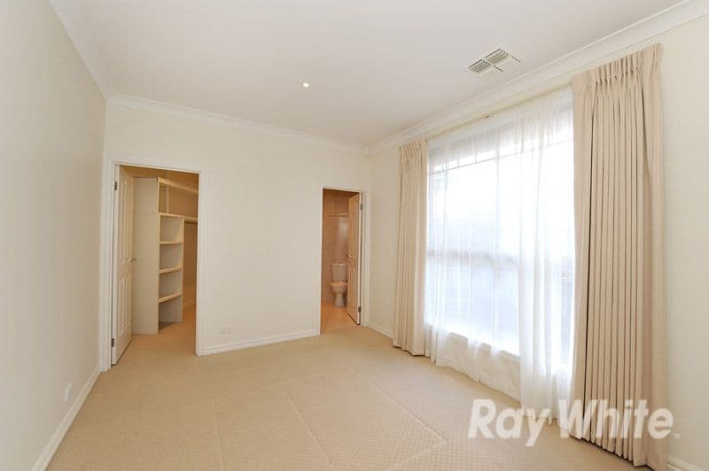 111 Blackwood Park Road, FERNTREE GULLY VIC 3156, Ferntree Gully - Thumbnail 5