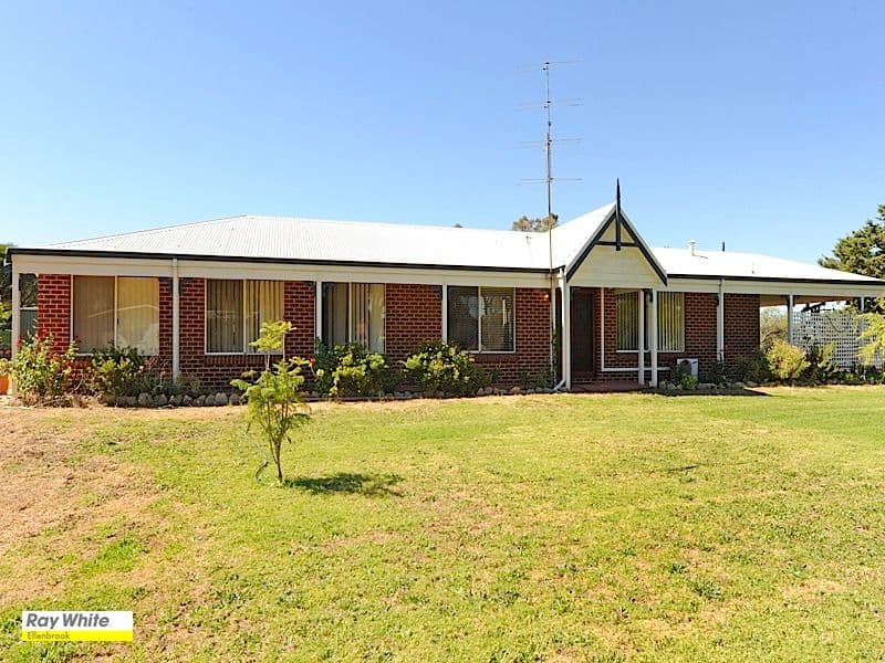 16 McKenzie Street, MUCHEA WA 6501, Muchea - Thumbnail 3