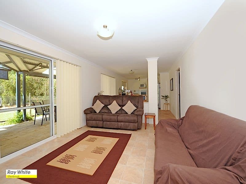 16 McKenzie Street, MUCHEA WA 6501, Muchea - Thumbnail 5