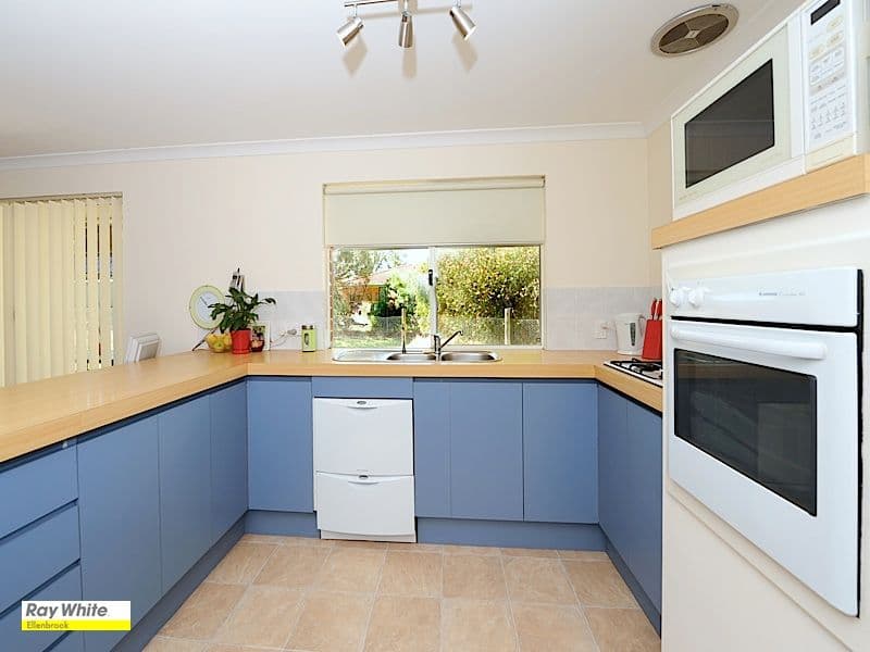 16 McKenzie Street, MUCHEA WA 6501, Muchea - Thumbnail 7