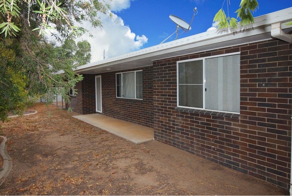 1 Fysh Street, Emerald QLD 4720, Emerald - Image 1
