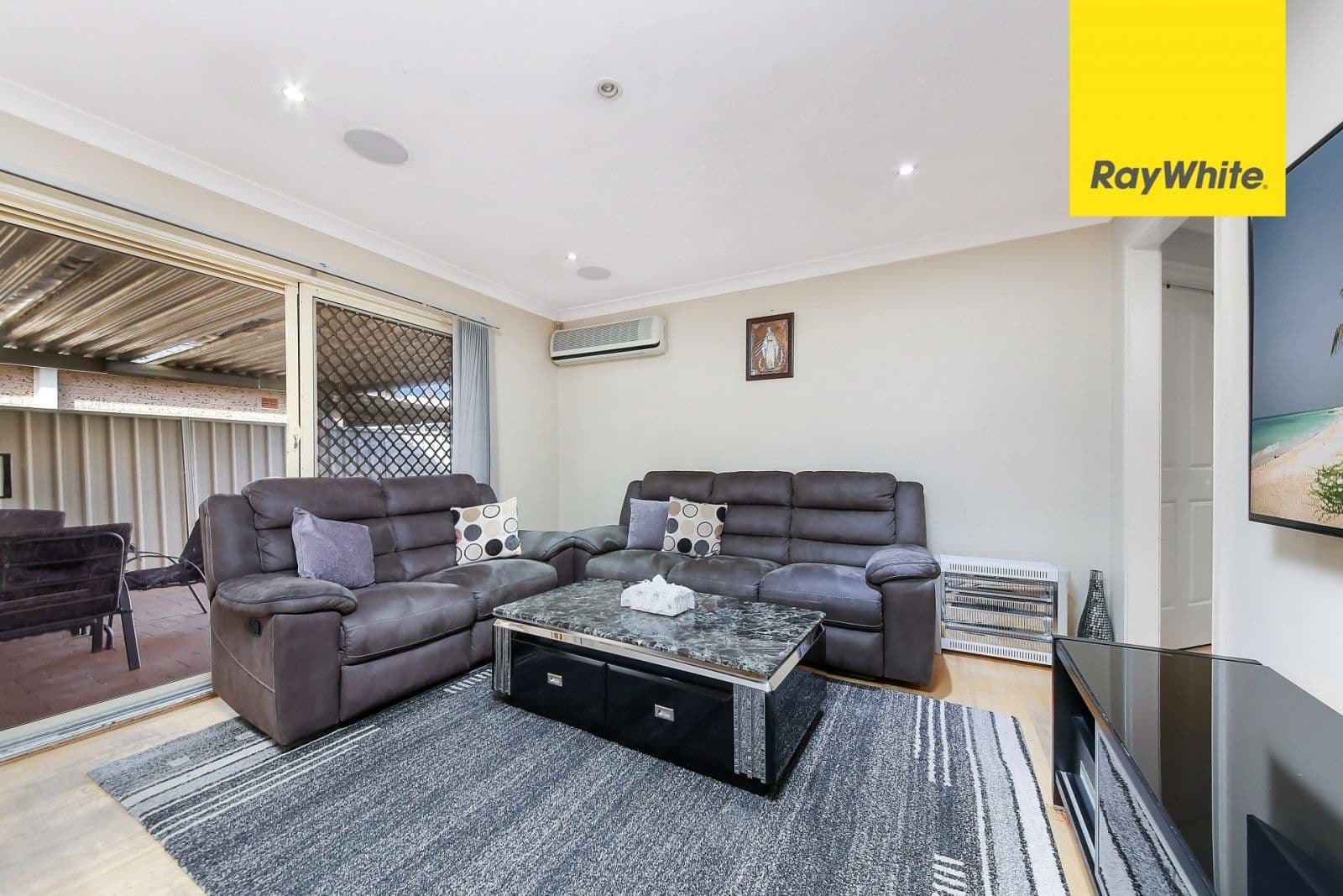 5 Antares Avenue, Hinchinbrook - Thumbnail 3