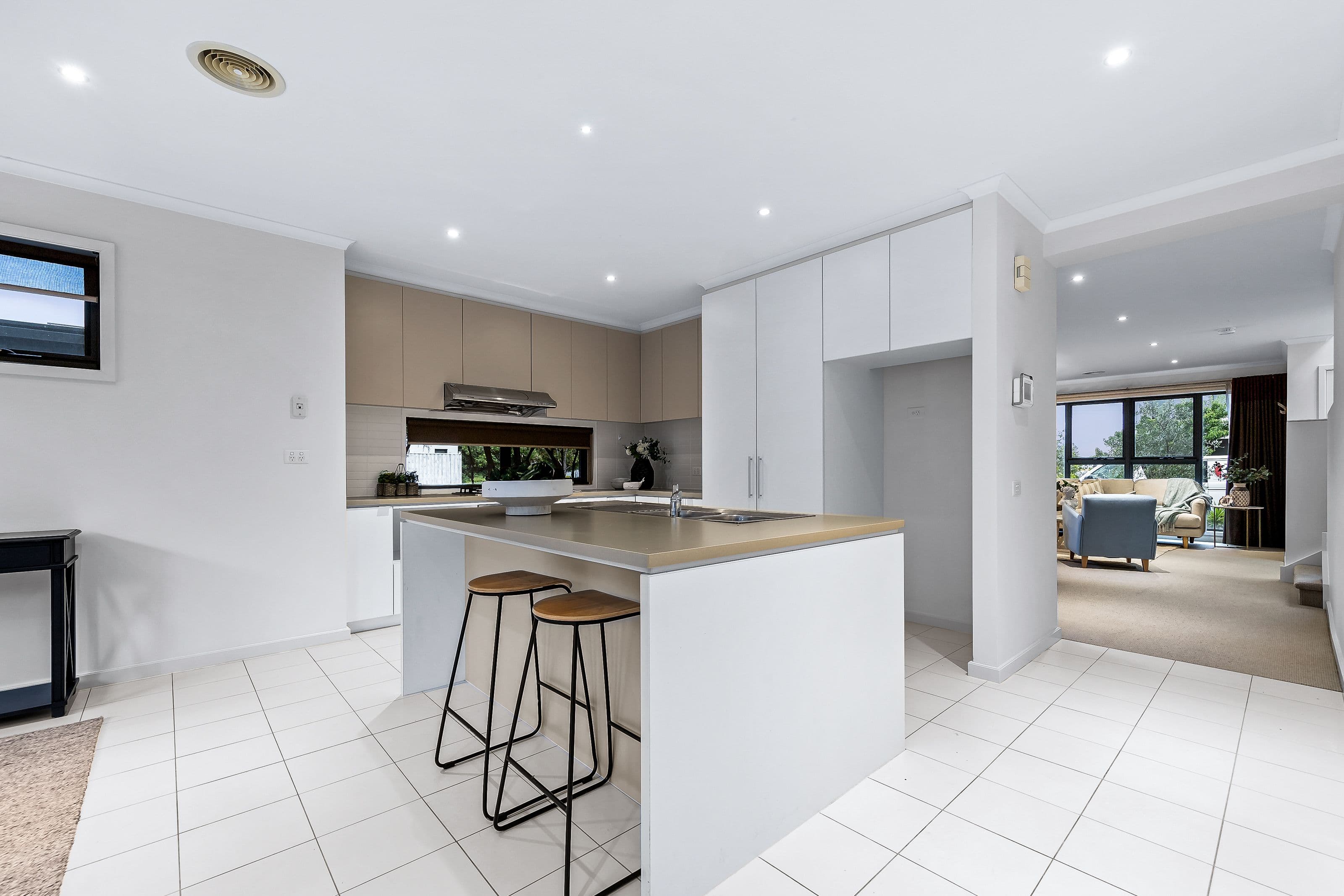 15 Beaconsfield Road, Mulgrave VIC 3170, Mulgrave - Thumbnail 6