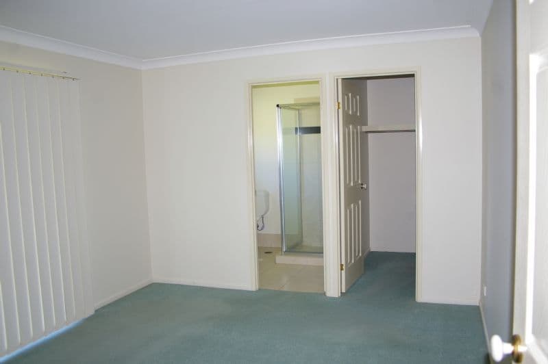 34 Bramble Crescent, DECEPTION BAY QLD 4508, Deception Bay - Thumbnail 6