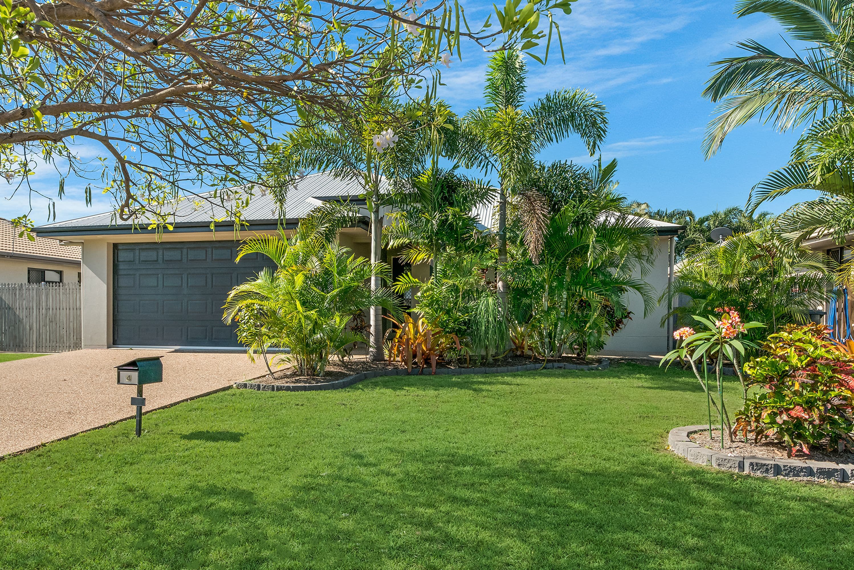 4 Beaconsfield Avenue, Kirwan QLD 4817, Kirwan - Thumbnail 2