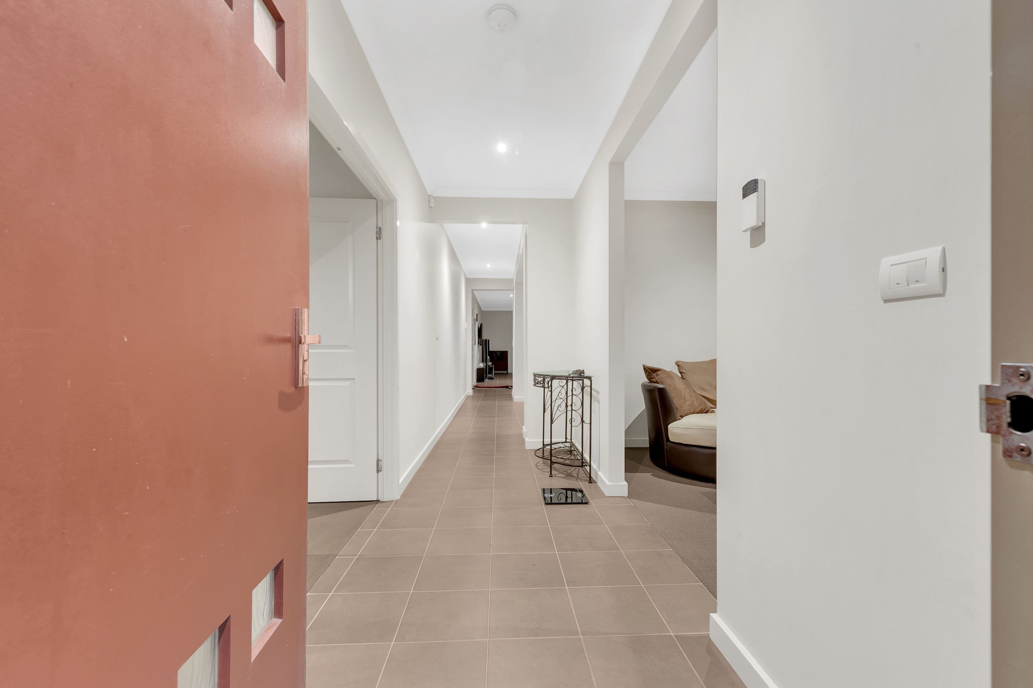 18 Beechwood Court, Mernda VIC 3754, Mernda - Thumbnail 2