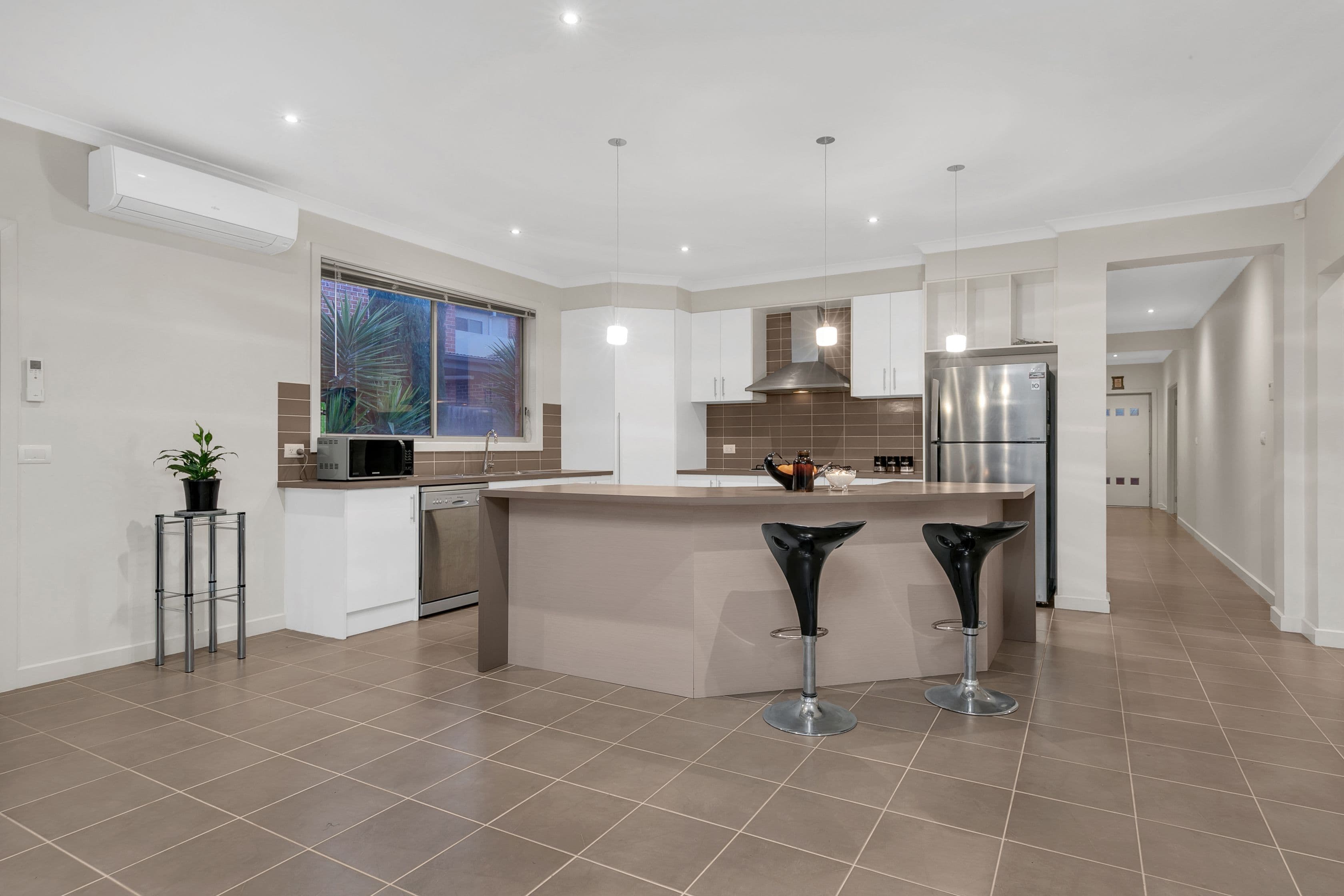 18 Beechwood Court, Mernda VIC 3754, Mernda - Thumbnail 5