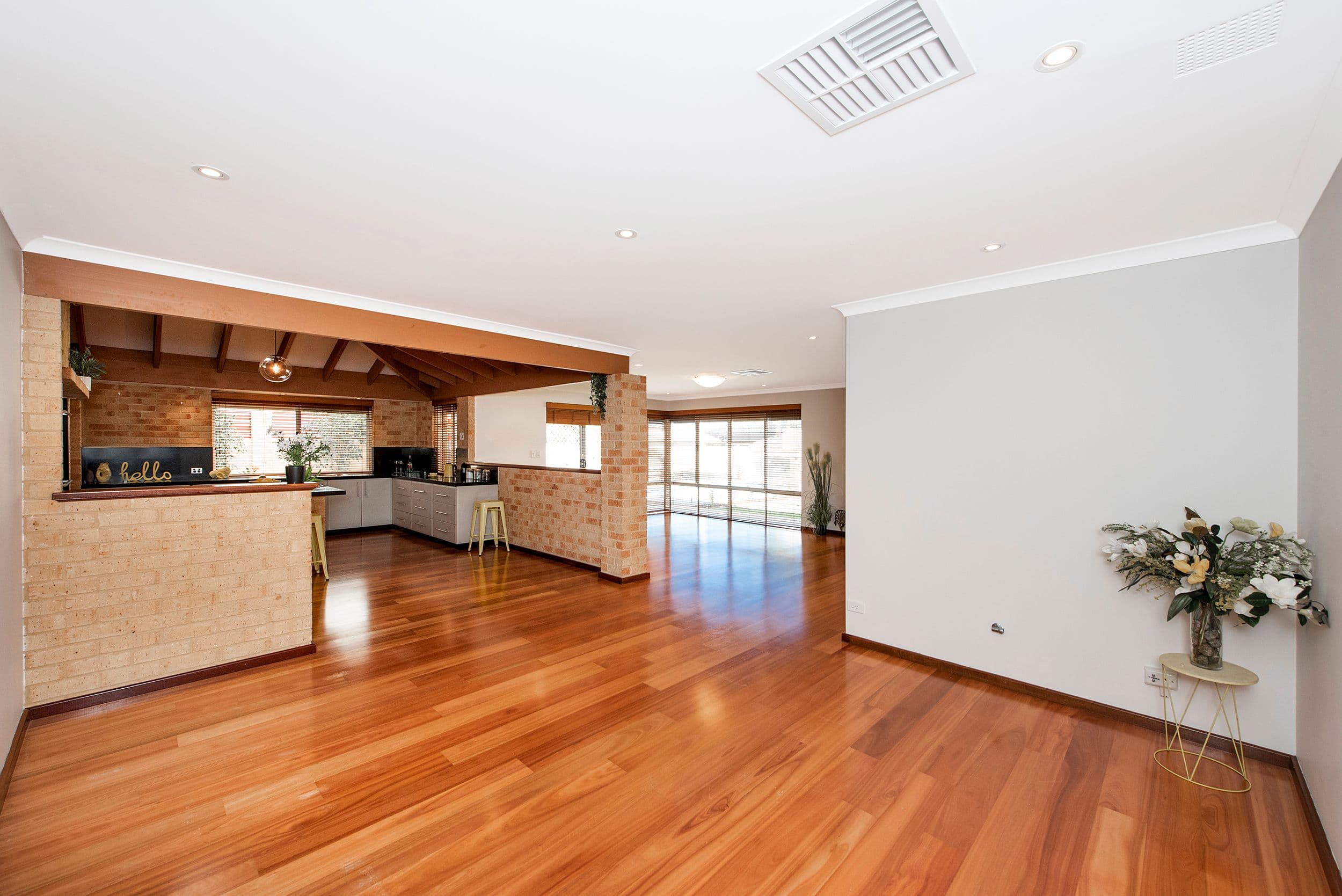 7 Arpenteur Drive, Baldivis WA 6171, Baldivis - Thumbnail 2