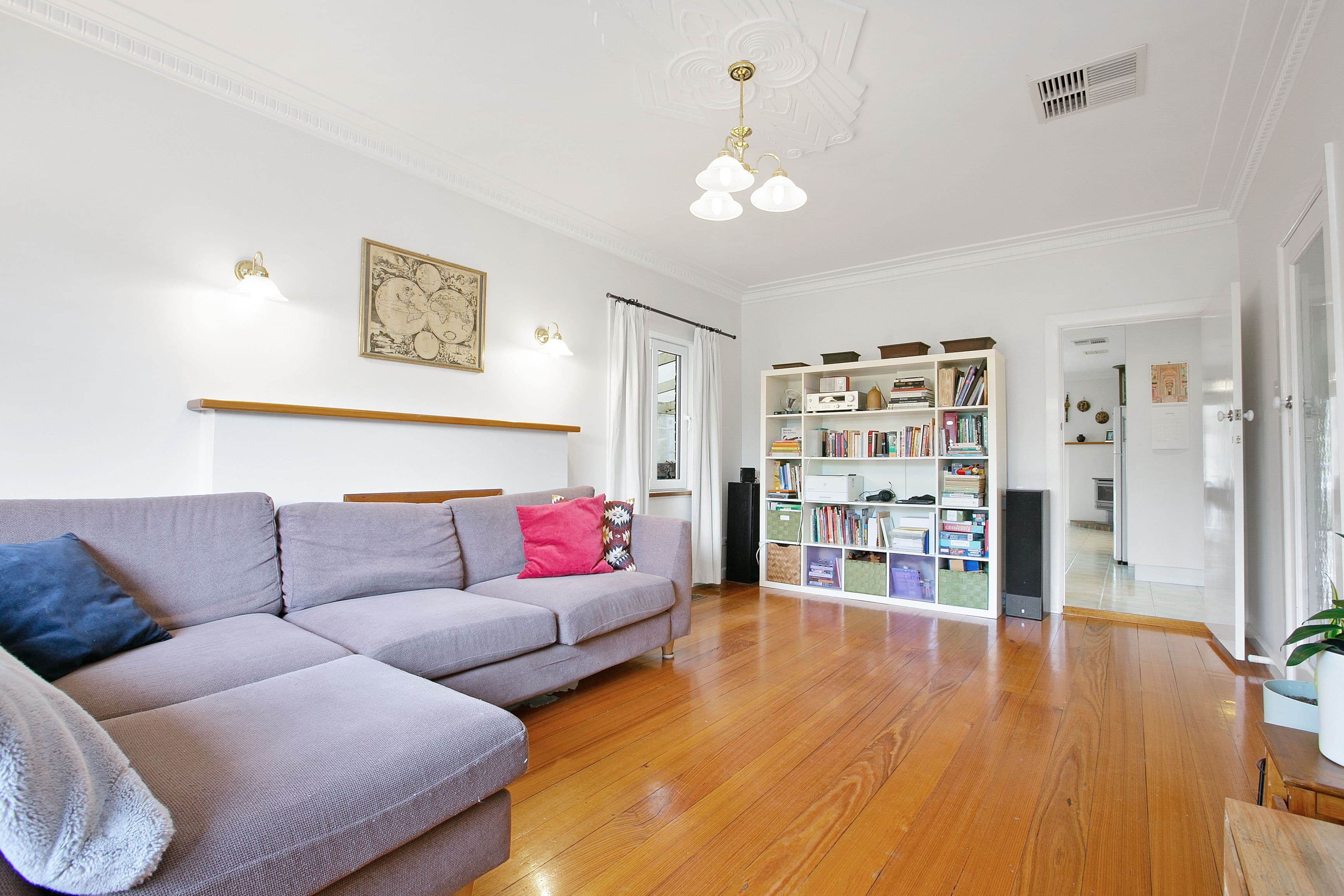 62 Barton Street, Reservoir VIC 3073, Reservoir - Thumbnail 5