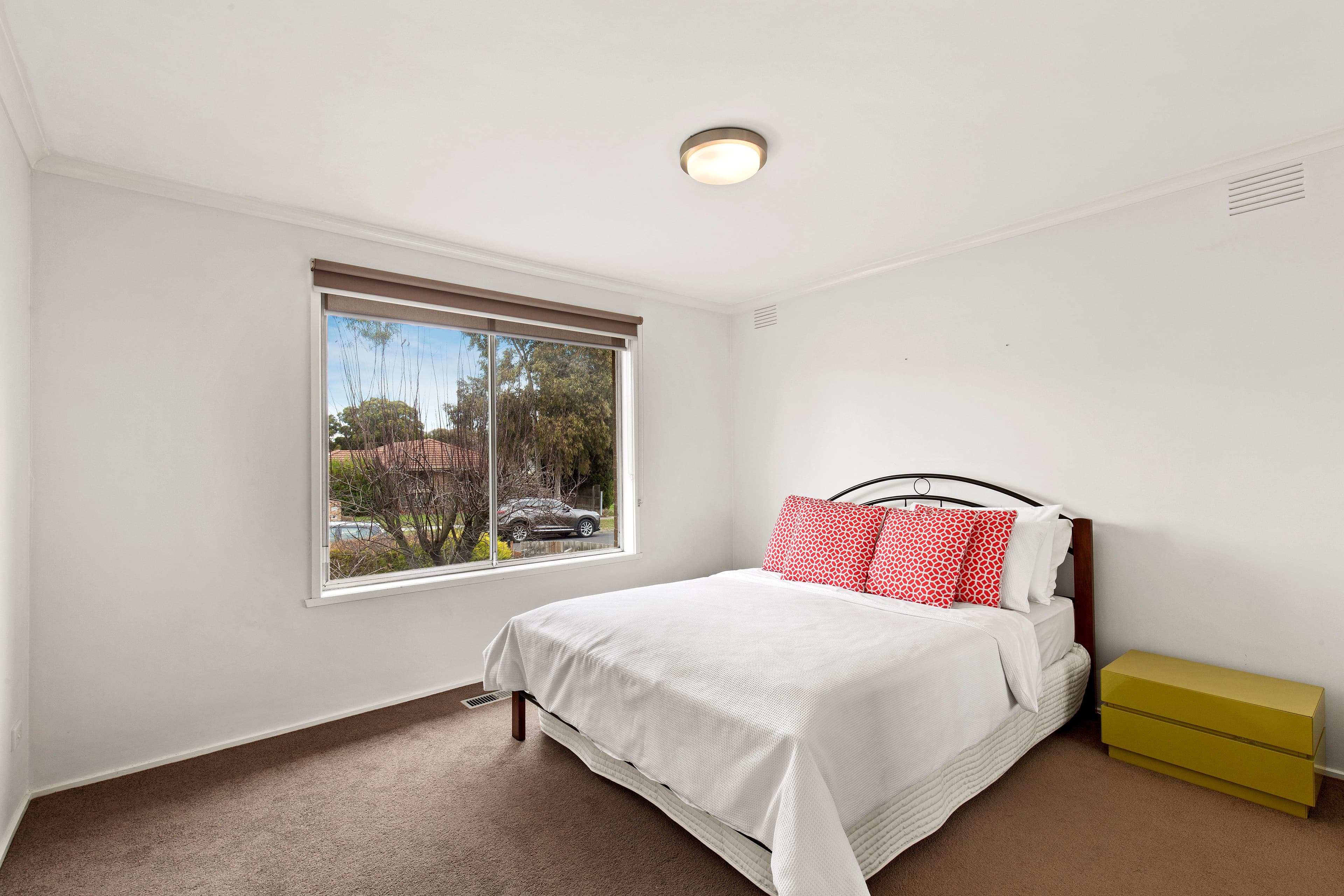 4 Streeton Circuit, Mill Park VIC 3082, Mill Park - Thumbnail 5