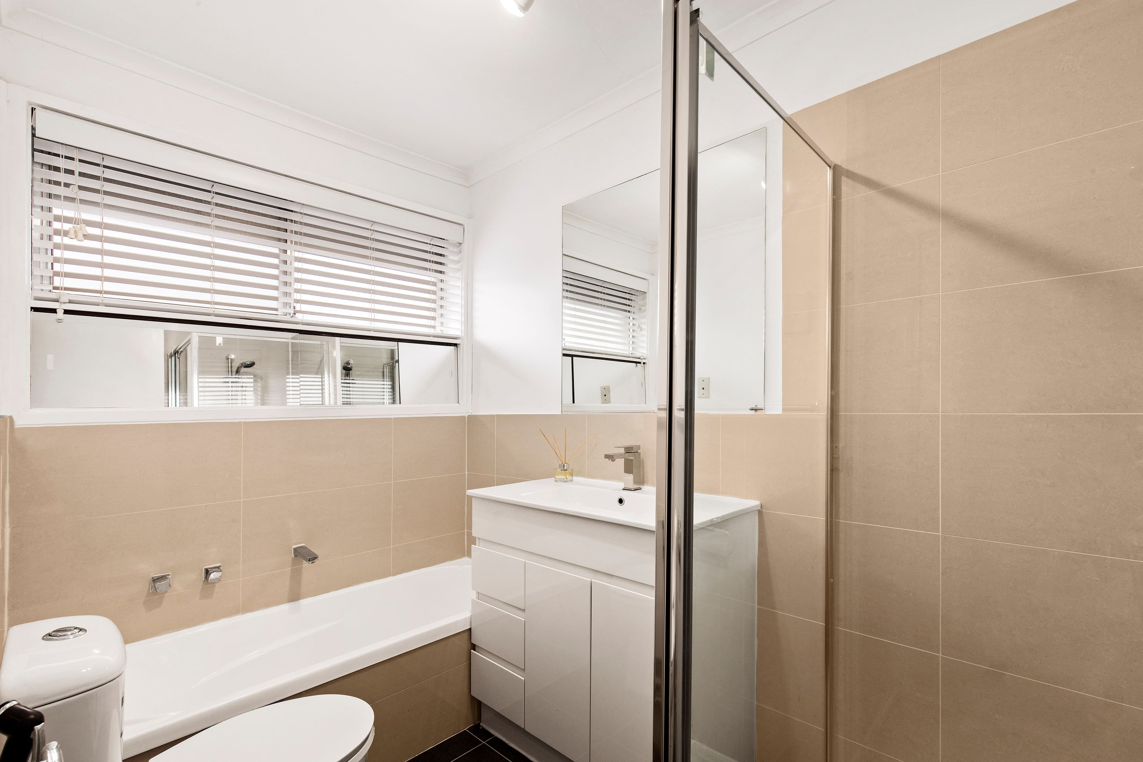 4 Streeton Circuit, Mill Park VIC 3082, Mill Park - Thumbnail 6