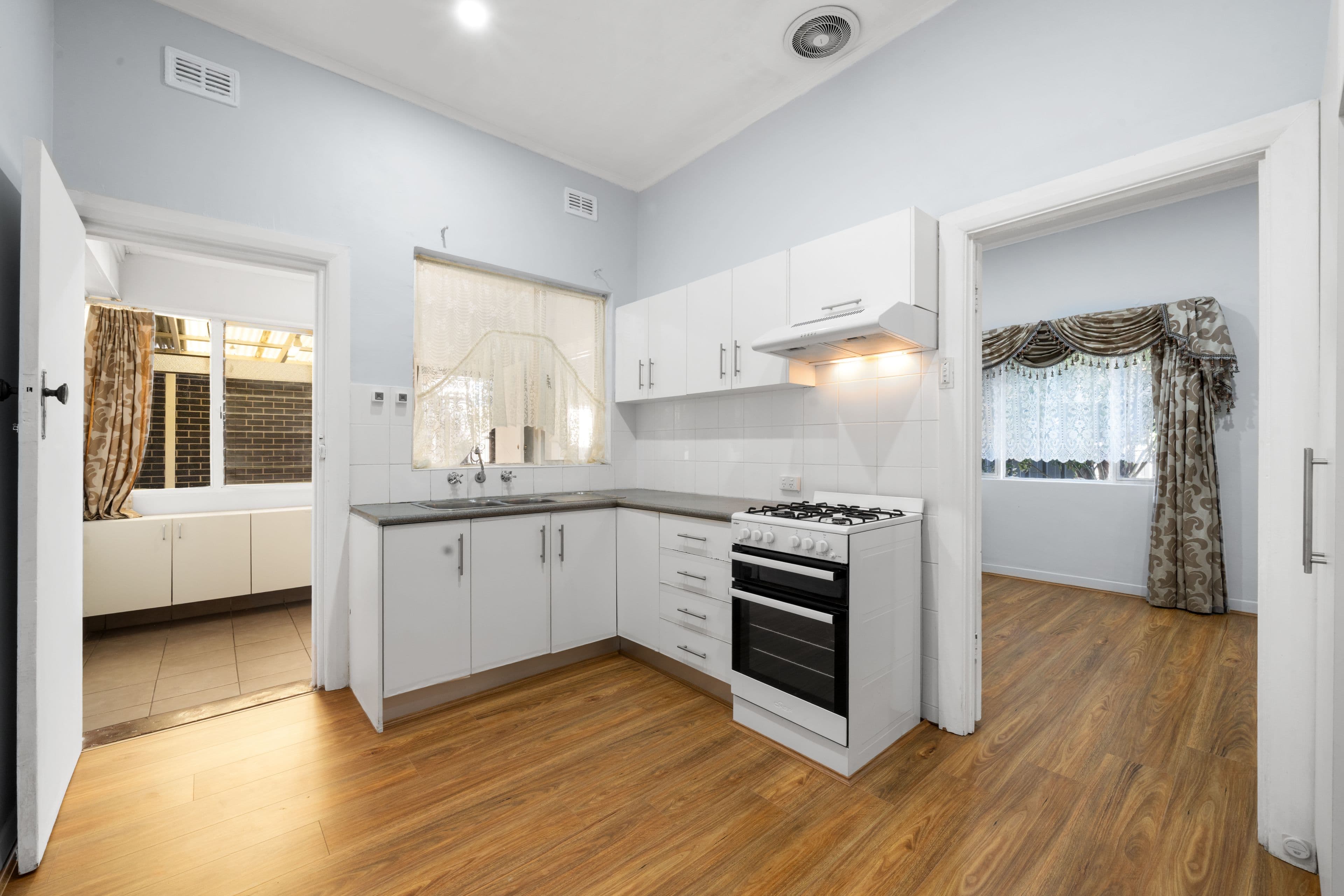 151 Findon Road, Findon SA 5023, Findon - Thumbnail 6