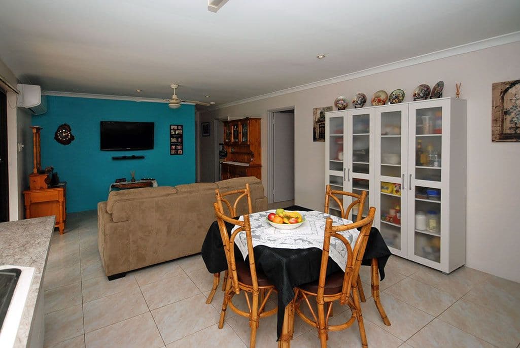 2 Casuarina Crescent, JURIEN BAY WA 6516, Jurien Bay - Thumbnail 3