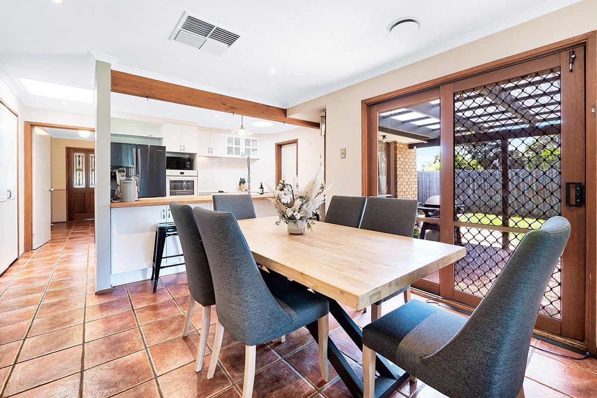 6 Amanda Court, Pakenham VIC 3810, Pakenham - Thumbnail 4
