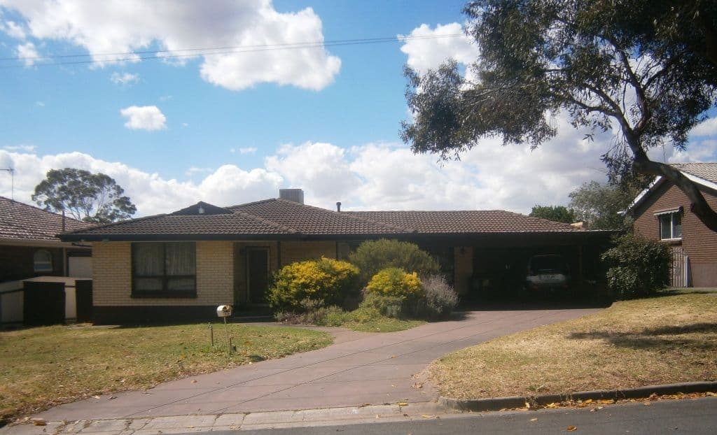 13 Launer Avenue, ROSTREVOR SA 5073, Rostrevor - Image 1