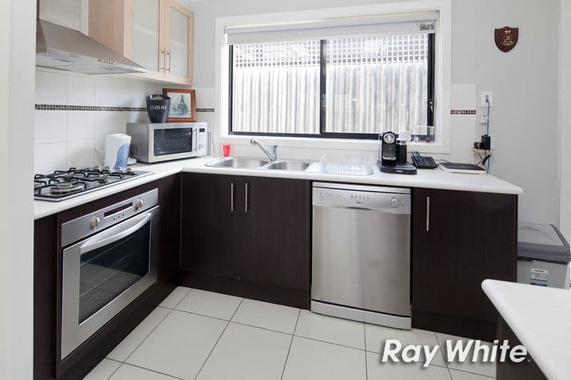 2 Arkley Close, Skye VIC 3977, Skye - Thumbnail 3