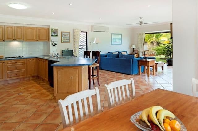 5 Tammy Court, HELENSVALE QLD 4212, Helensvale - Thumbnail 4