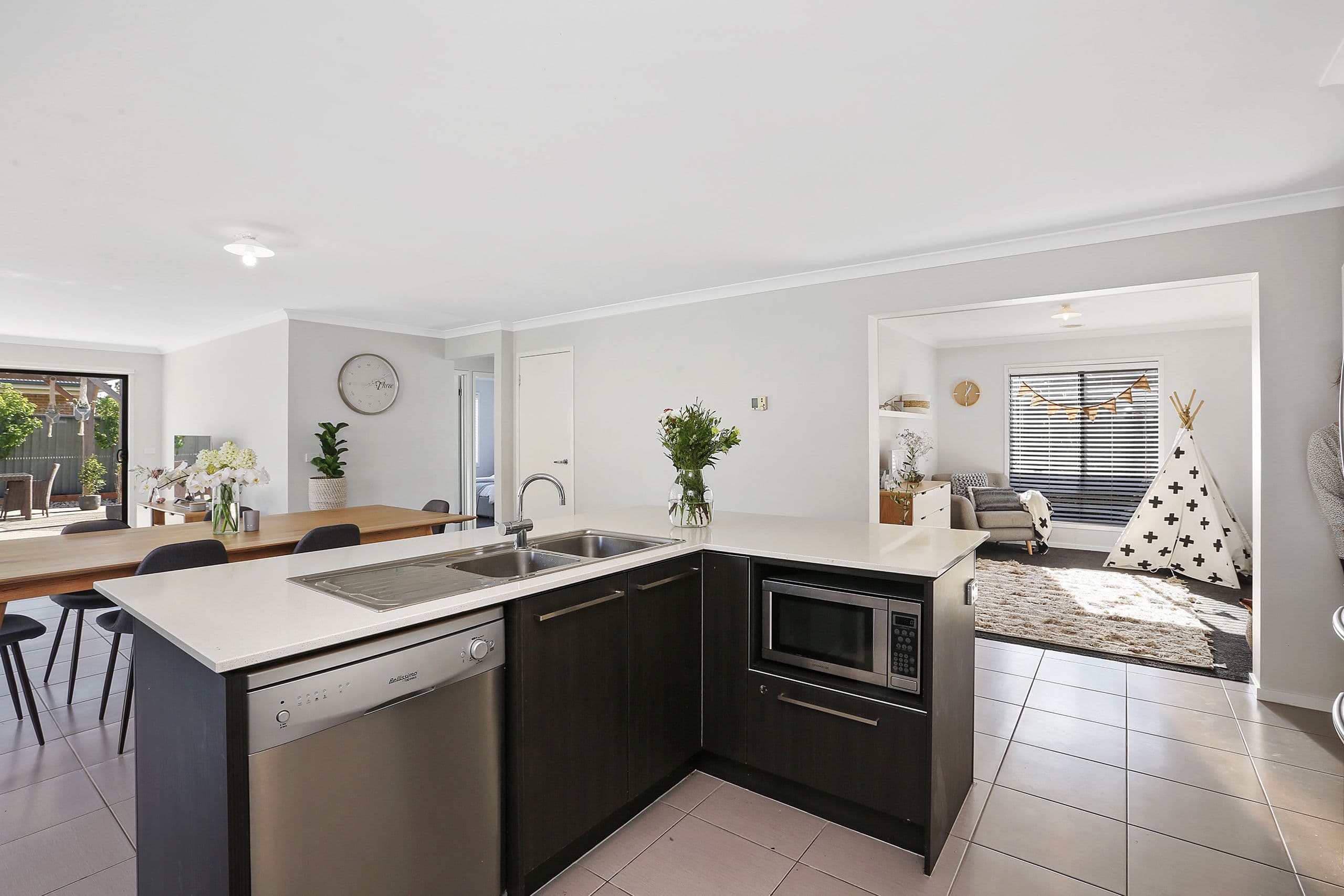 28 Grand Lakes Way, Lara VIC 3212, Lara - Thumbnail 5