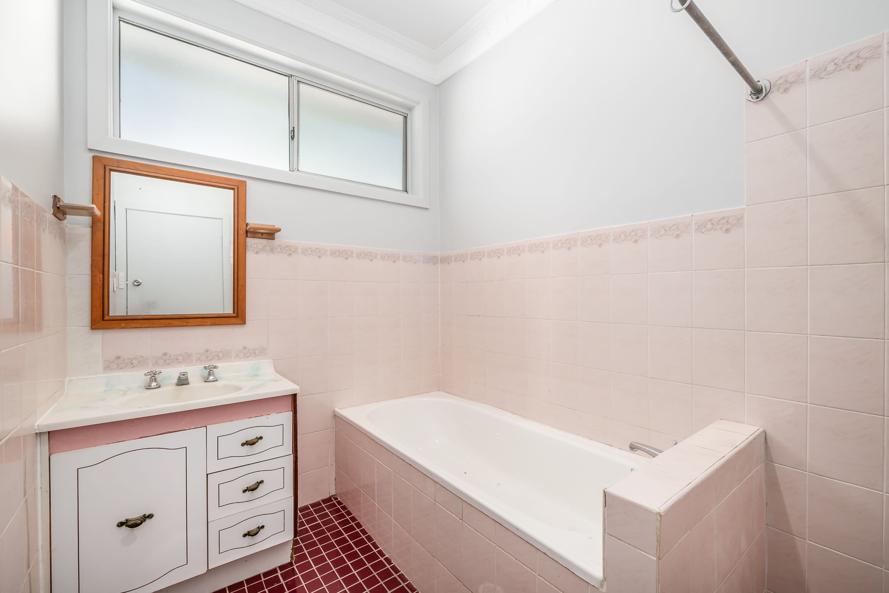 28 Mitchell Street, North Rothbury - Thumbnail 8