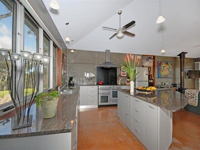 240 The Forest Road, BUNGENDORE NSW 2621, Bungendore - Thumbnail 2