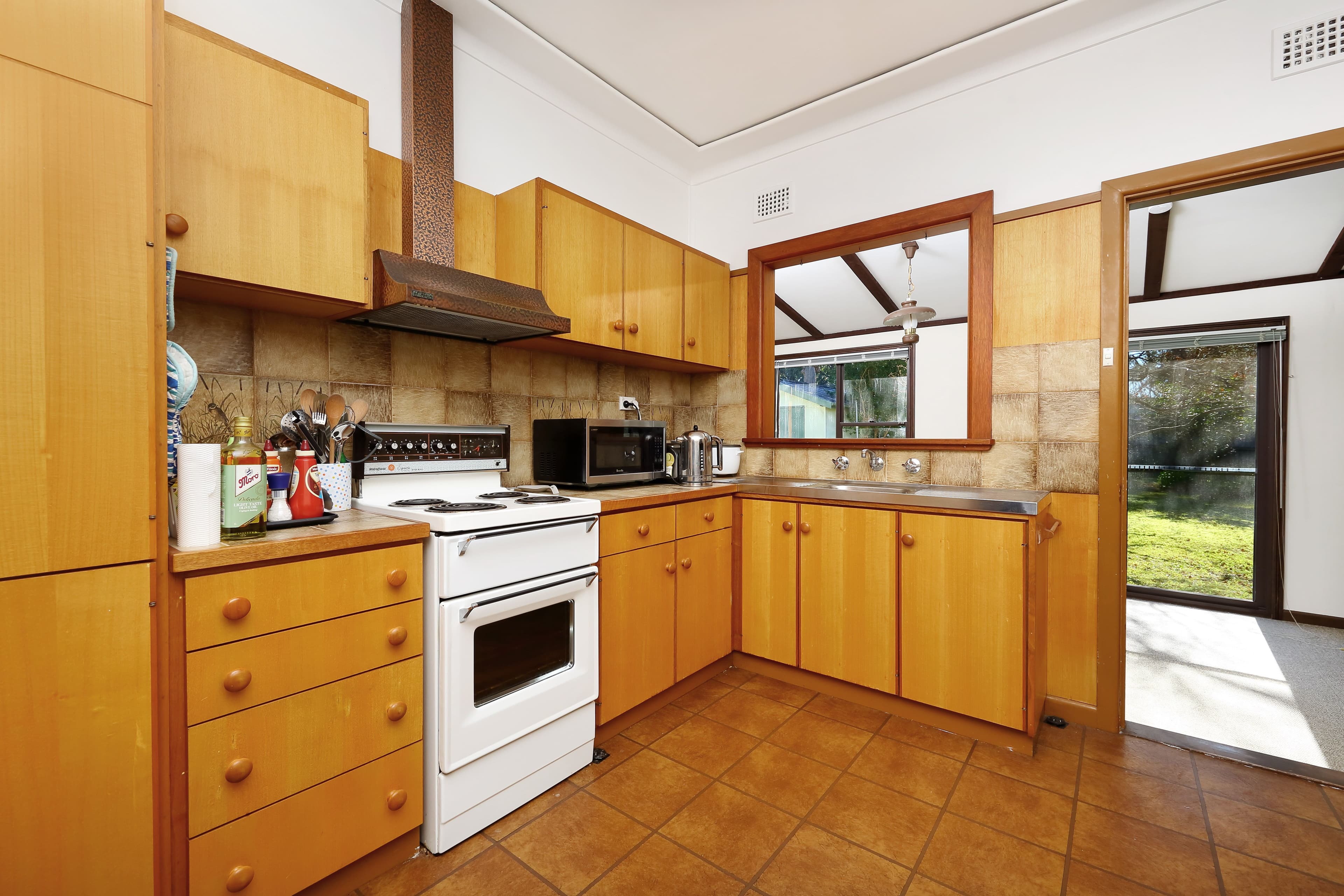 24 Samuel Street, Peakhurst - Thumbnail 7