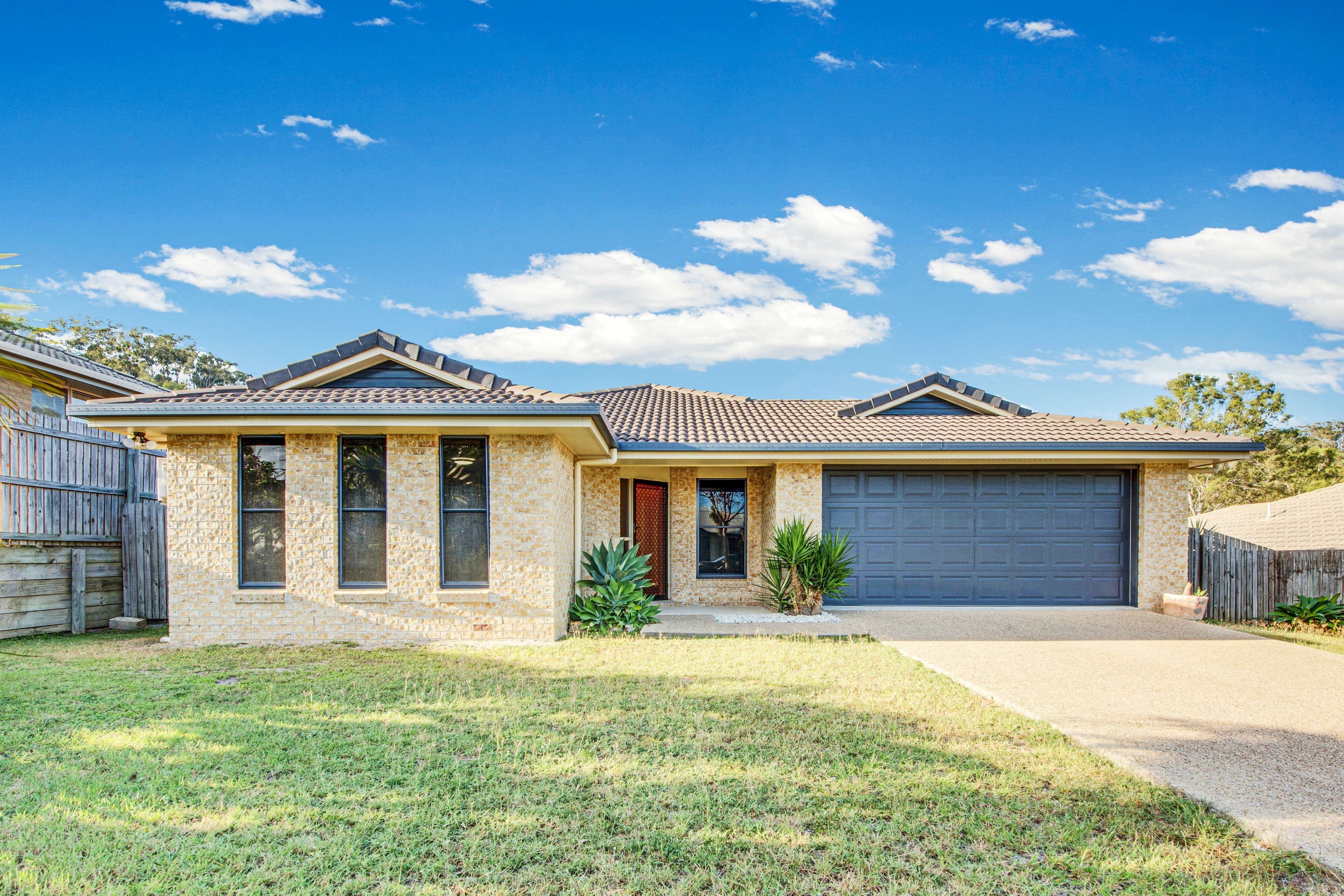 12 Larcom Rise, West Gladstone QLD 4680, West Gladstone - Image 1