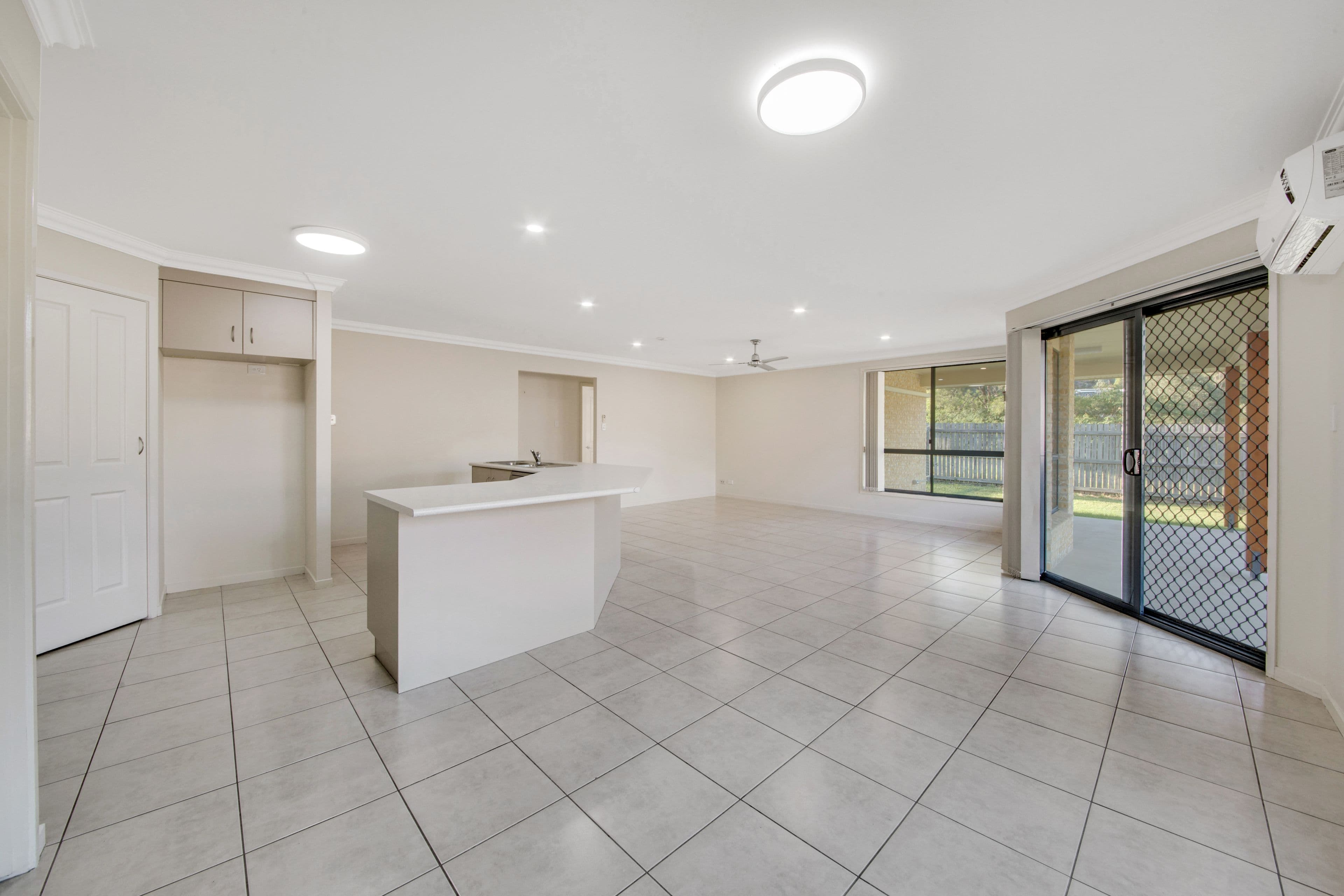 12 Larcom Rise, West Gladstone QLD 4680, West Gladstone - Thumbnail 3