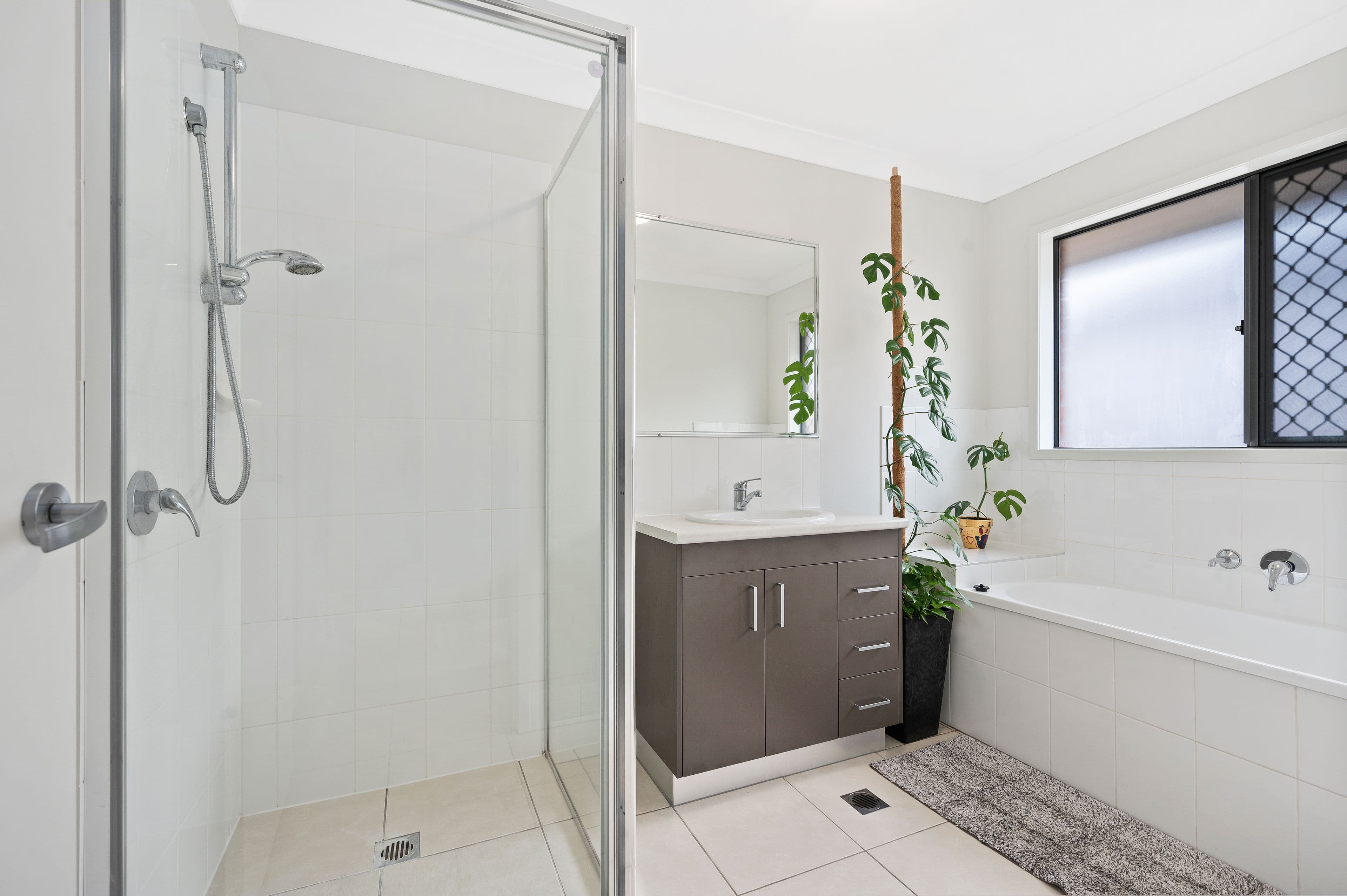 13 Cadoc Street, Augustine Heights QLD 4300, Augustine Heights - Thumbnail 4