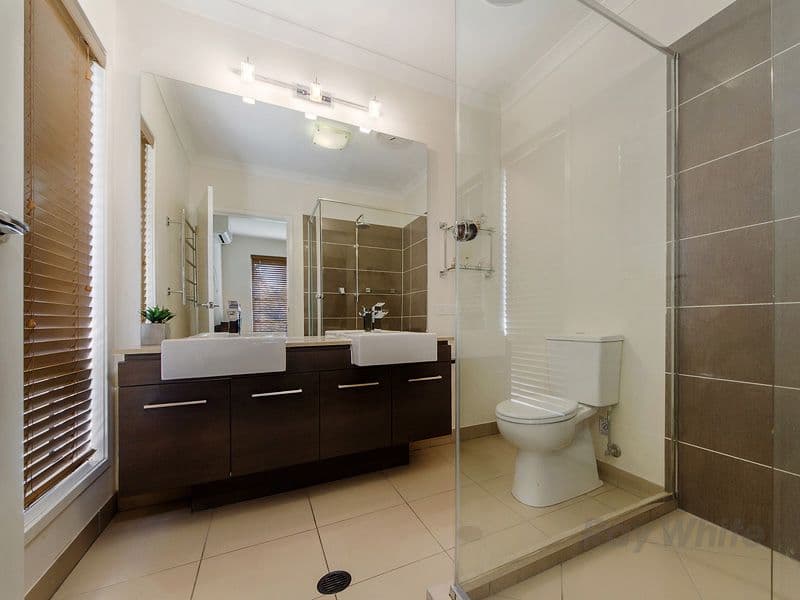 28 Landsdowne Drive, Ormeau Hills QLD 4208, Ormeau Hills - Thumbnail 8