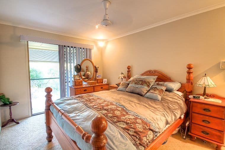38 Mahogany Street, RACEVIEW QLD 4305, Raceview - Thumbnail 4