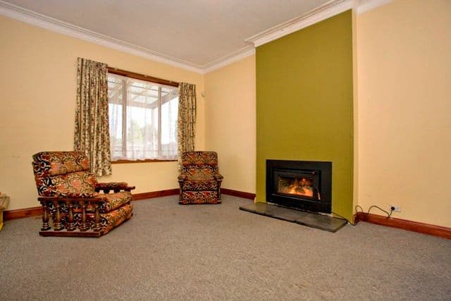 104 Melbourne Road, NORLANE VIC 3214, Norlane - Thumbnail 2