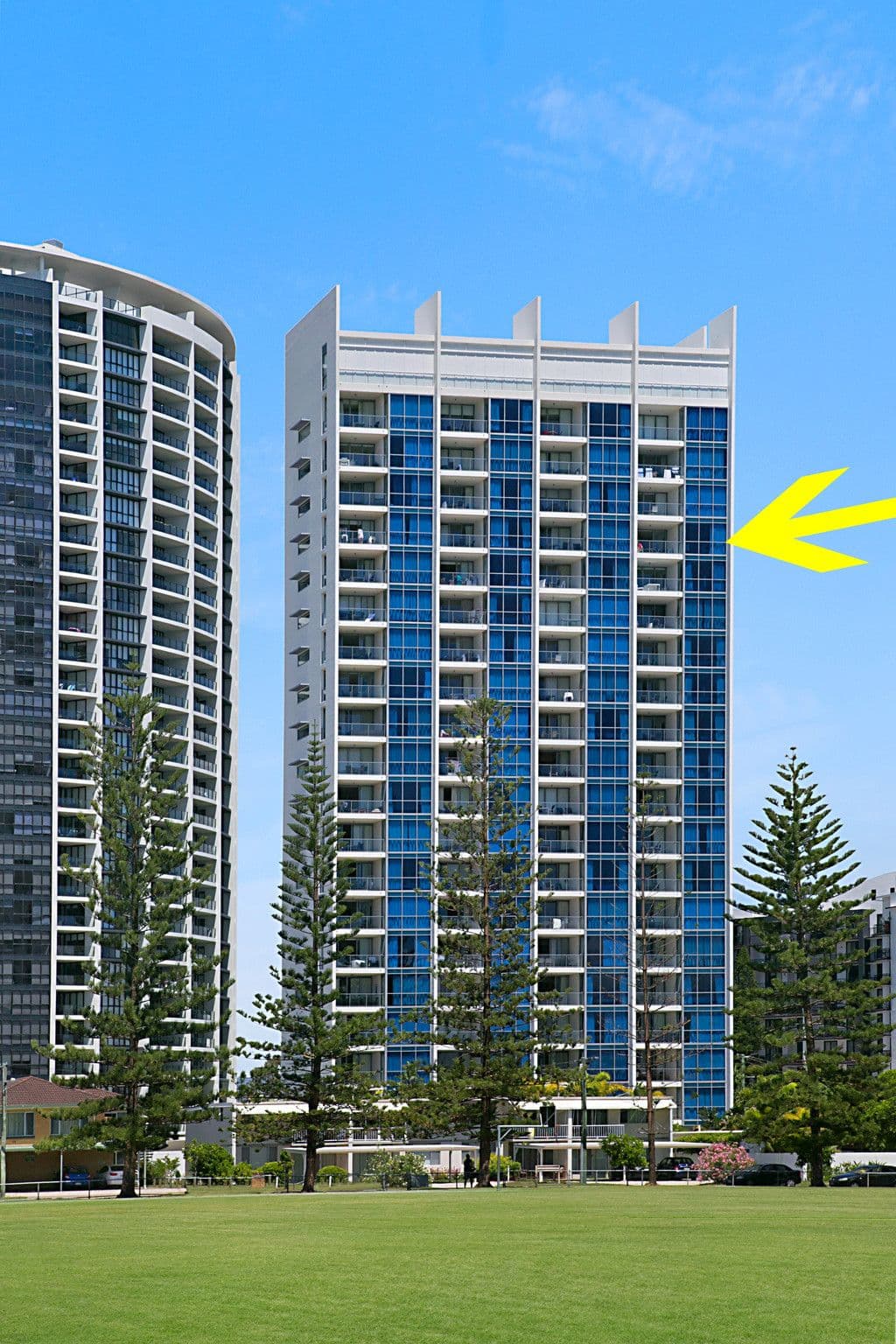 171 'Ocean Pacific' 25 Surf Parade, Broadbeach QLD 4218, Broadbeach - Thumbnail 2