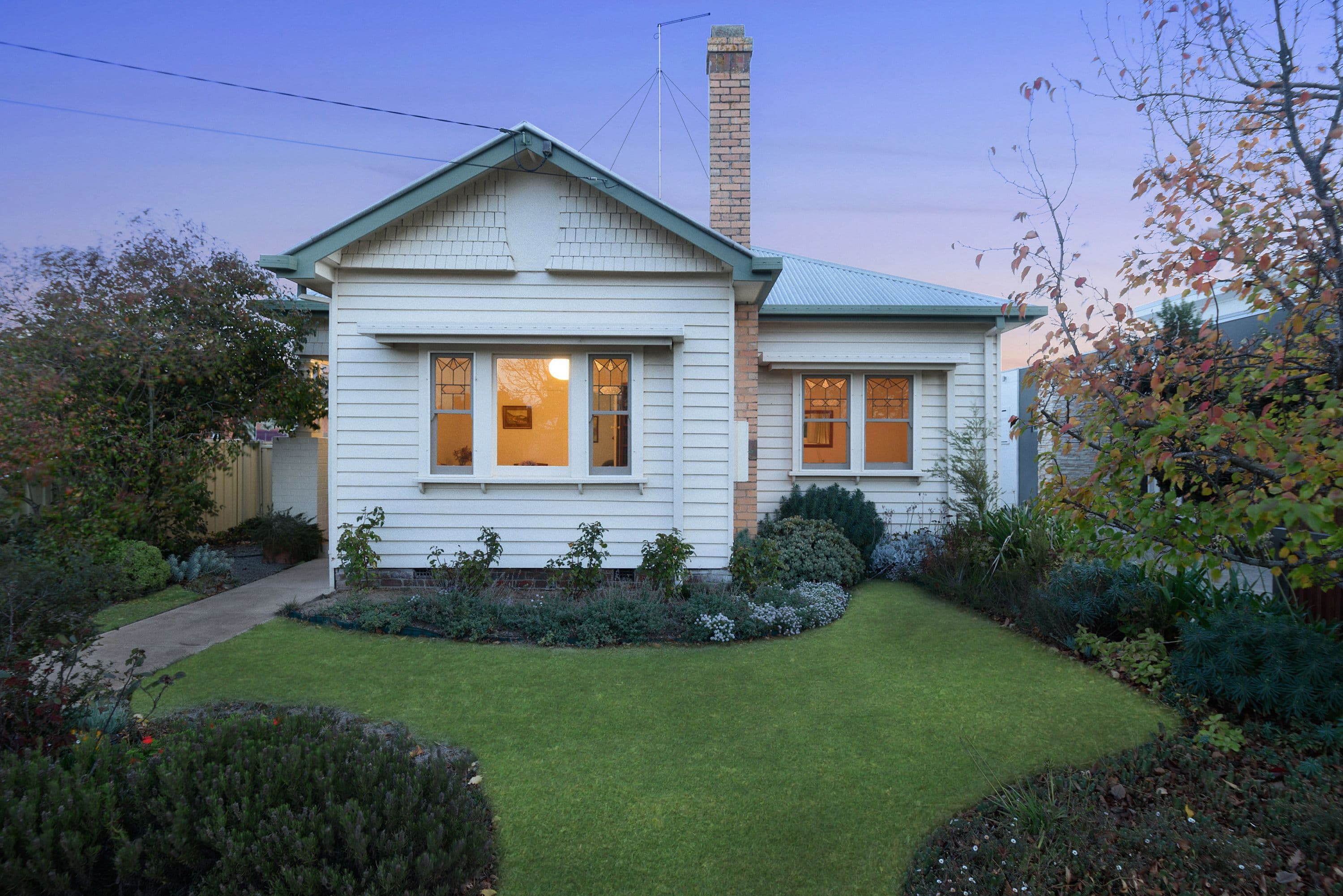 1313 Gregory Street, Lake Wendouree VIC 3350, Lake Wendouree - Thumbnail 2
