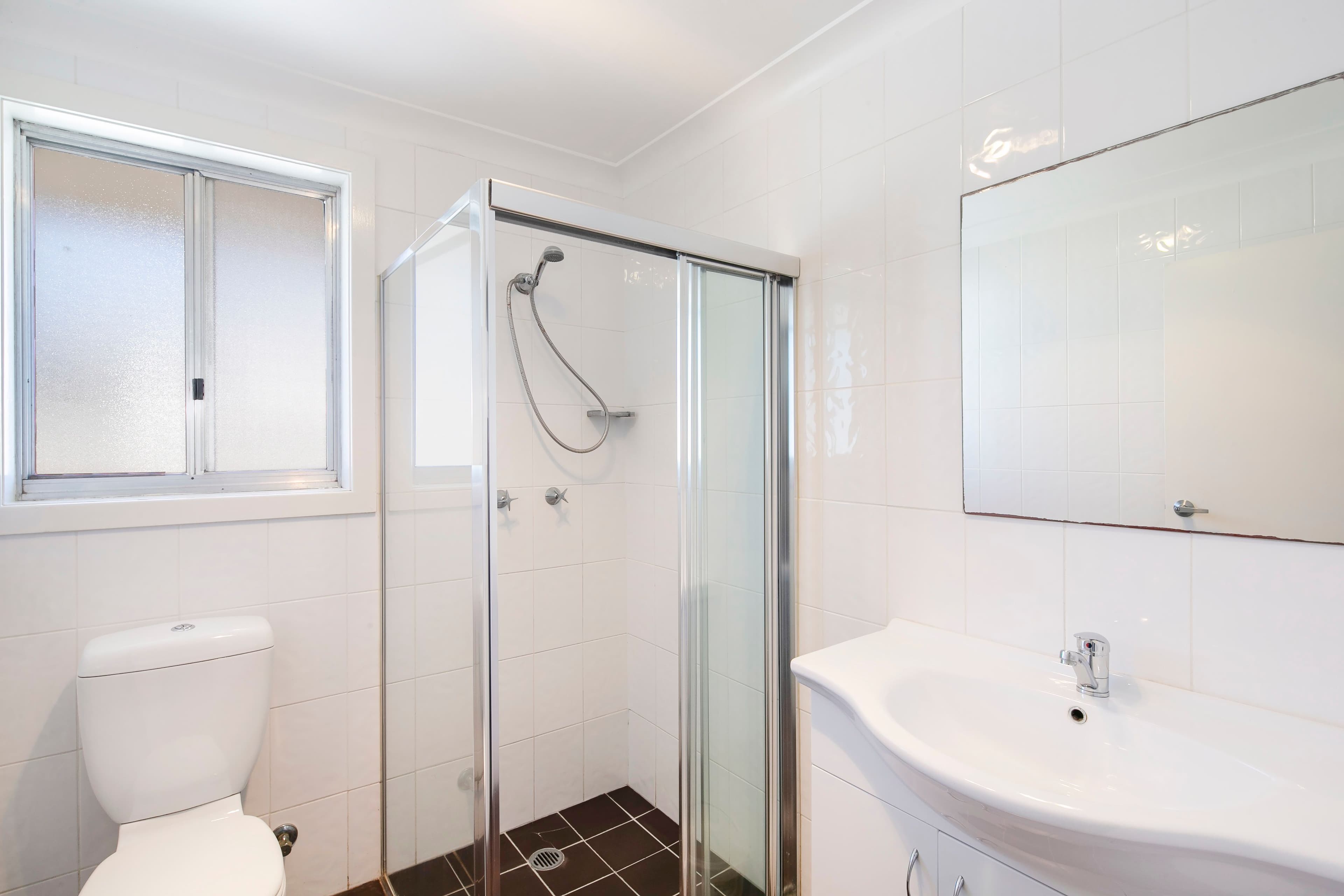 8 Cowper Street, Goulburn NSW 2580, Goulburn - Thumbnail 4