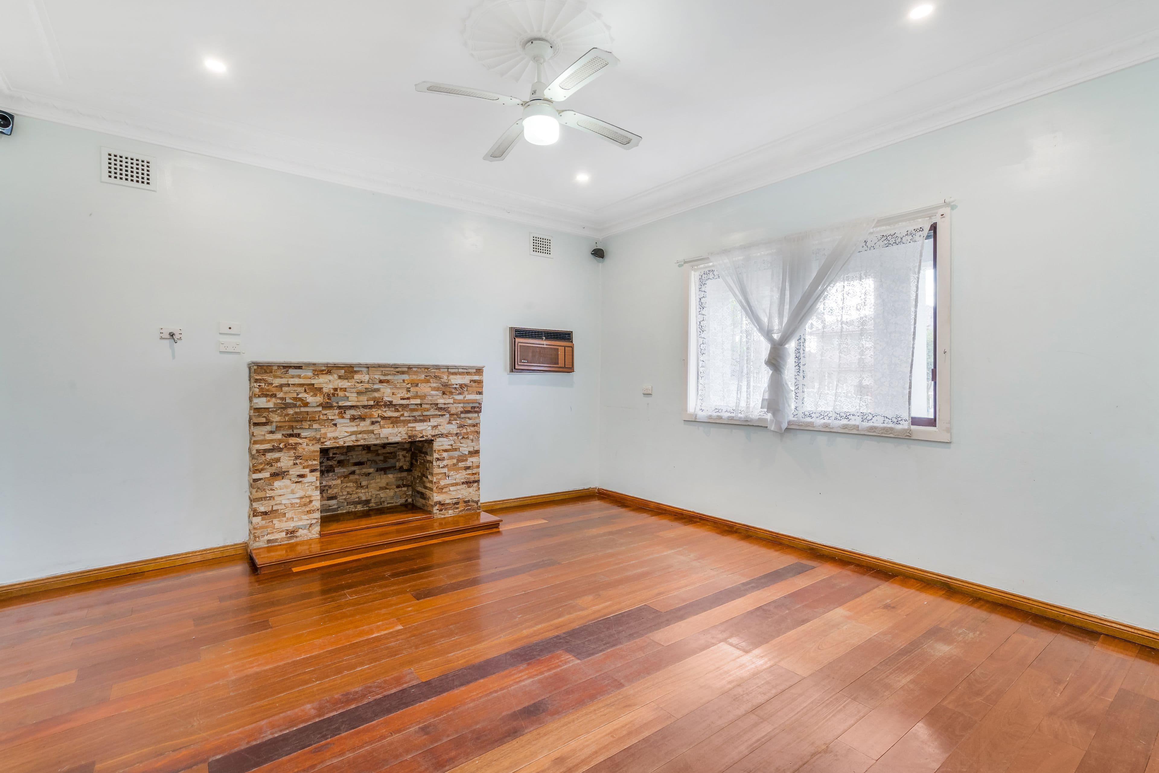 64 St Johns Road, Cabramatta NSW 2166, Cabramatta - Thumbnail 3