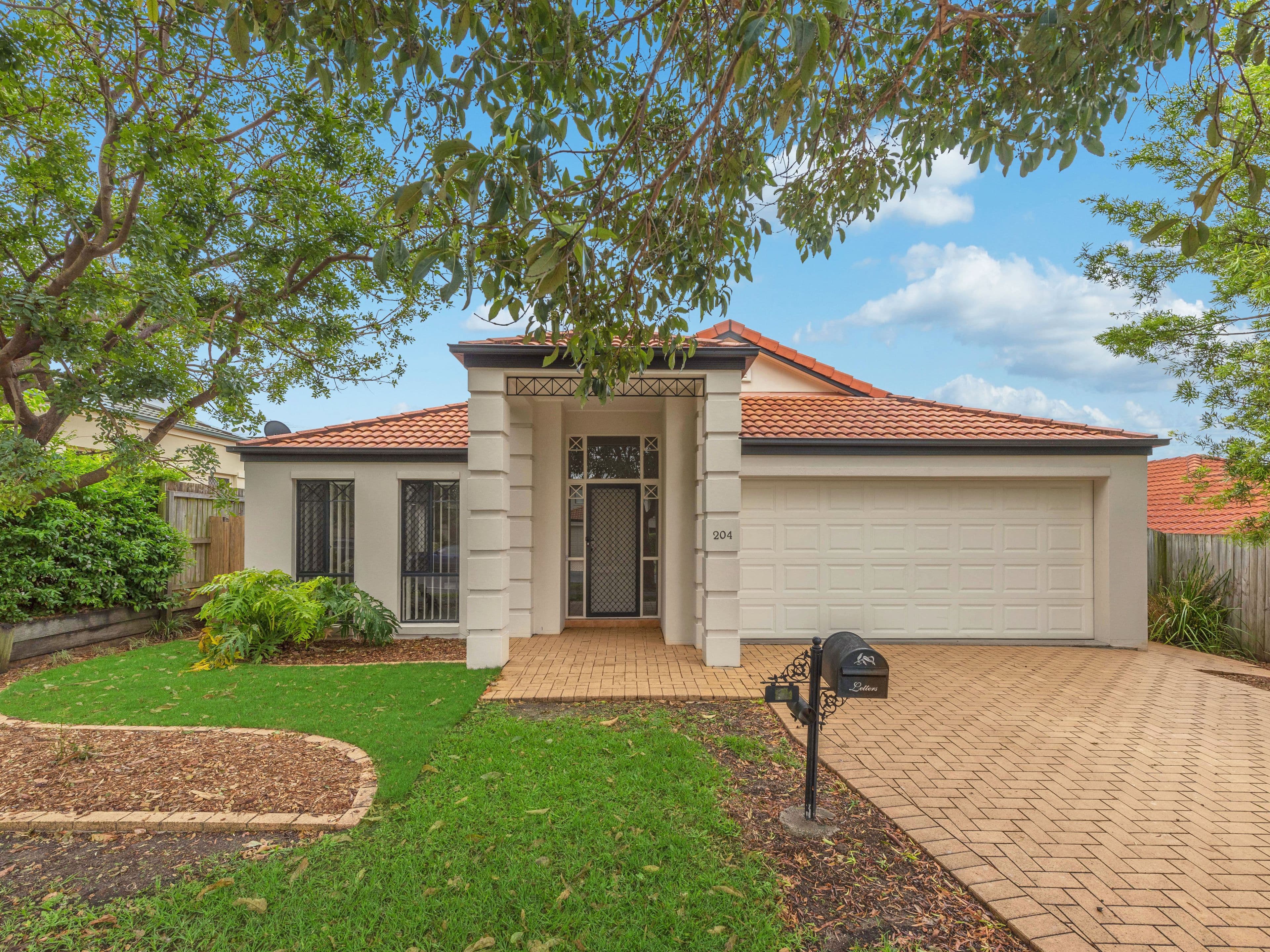 204 Saturn Crescent, Bridgeman Downs QLD 4035, Bridgeman Downs - Image 1