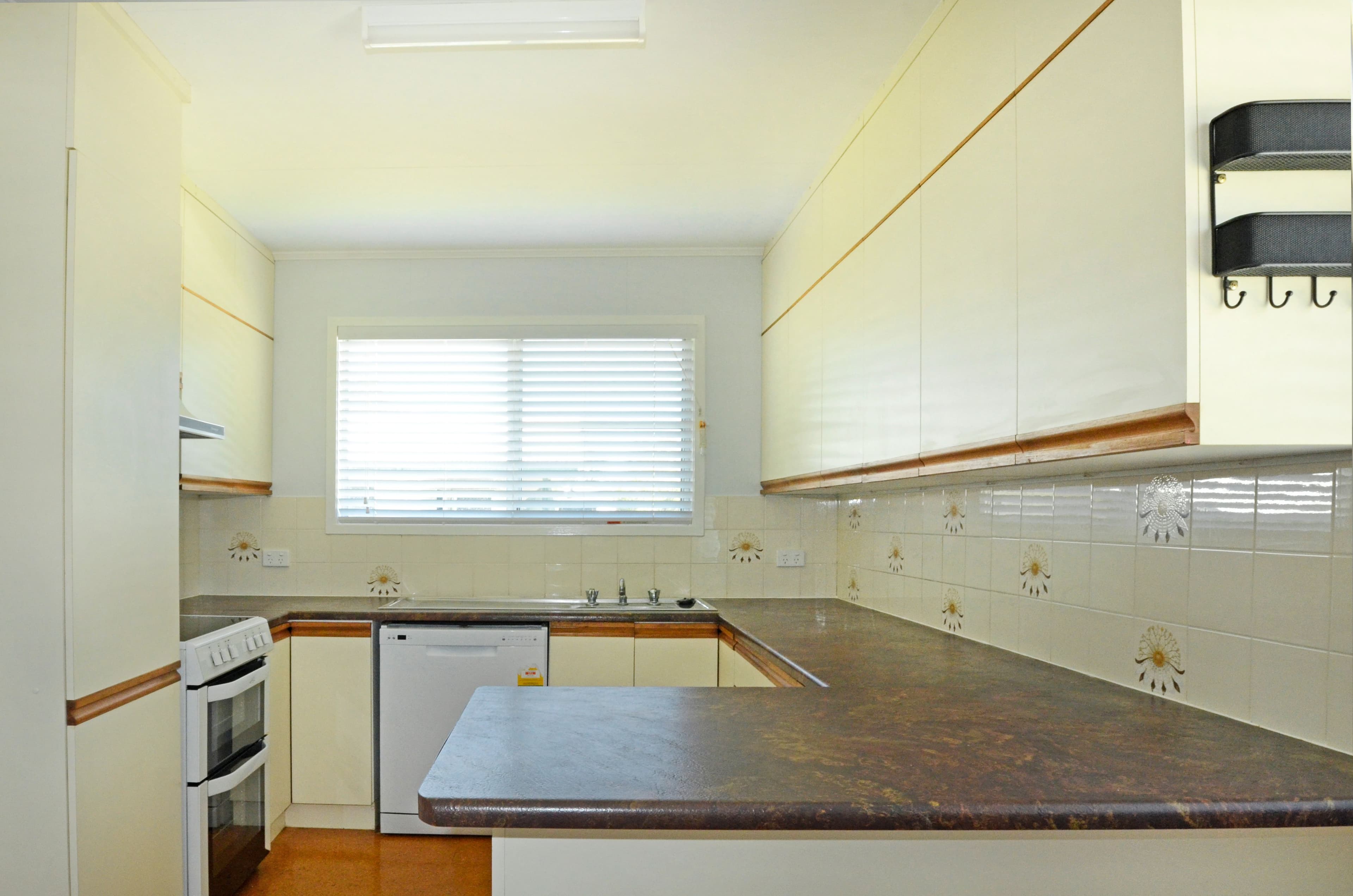 7 Castle Street, Biloela QLD 4715, Biloela - Thumbnail 5