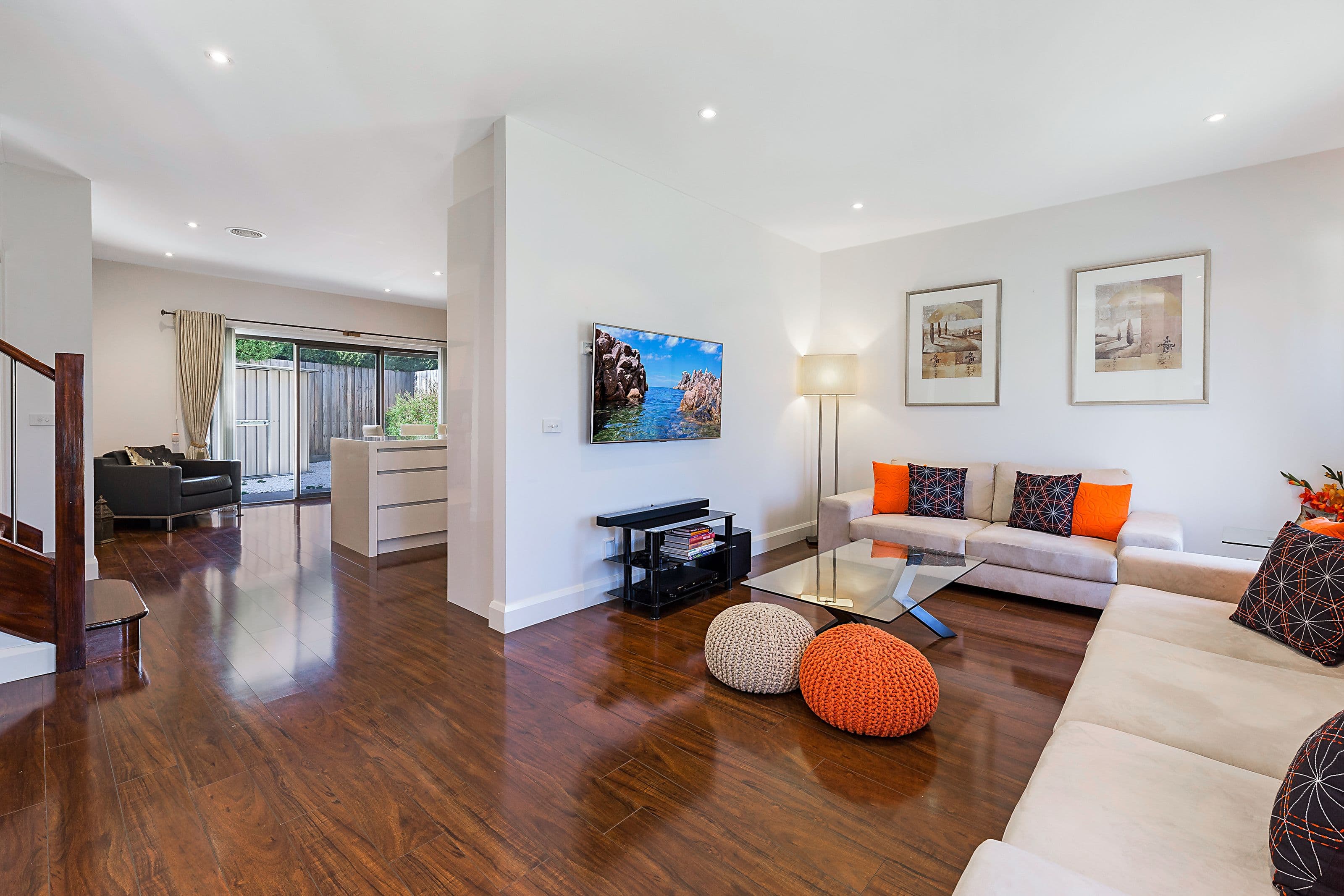 54b Windsor Avenue, Mount Waverley VIC 3149, Mount Waverley - Thumbnail 2