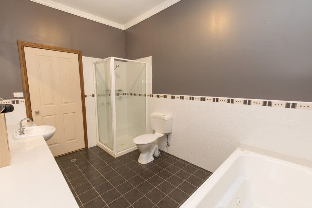131 Pasadena Grove, Mildura VIC 3500, Mildura - Thumbnail 8