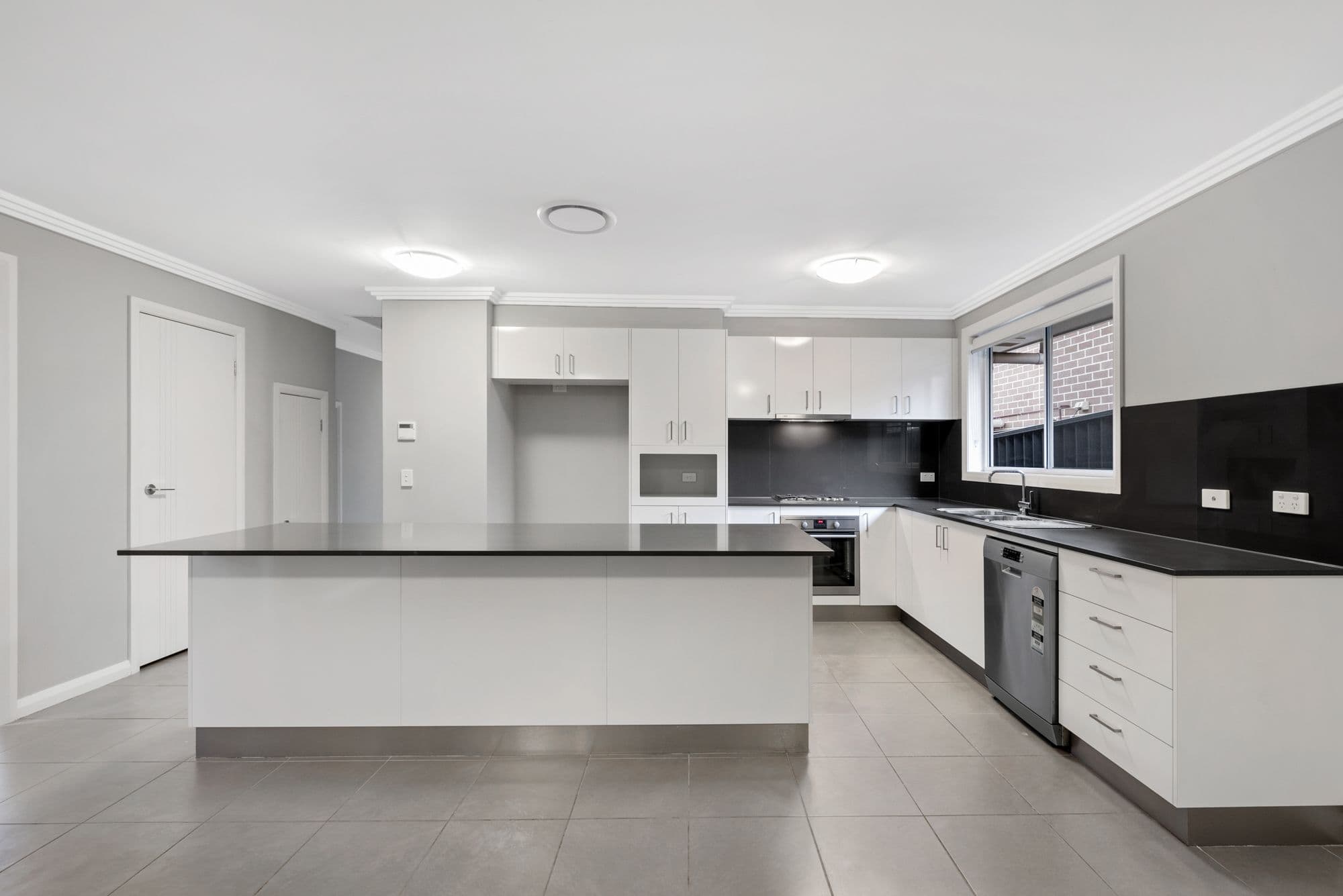 29 Ducros Street, Oran Park NSW 2570, Oran Park - Thumbnail 3