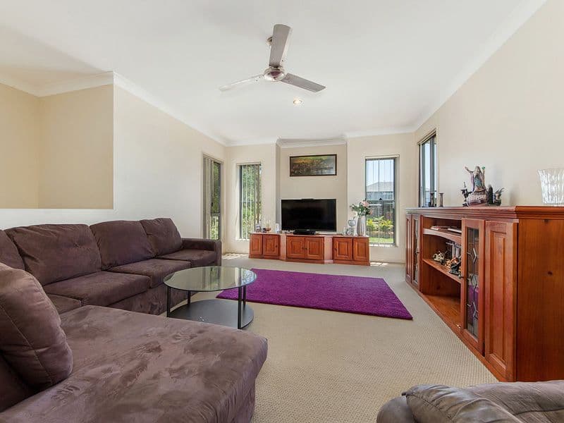 8 Chinaberry Crescent, Upper Coomera QLD 4209, Upper Coomera - Thumbnail 3