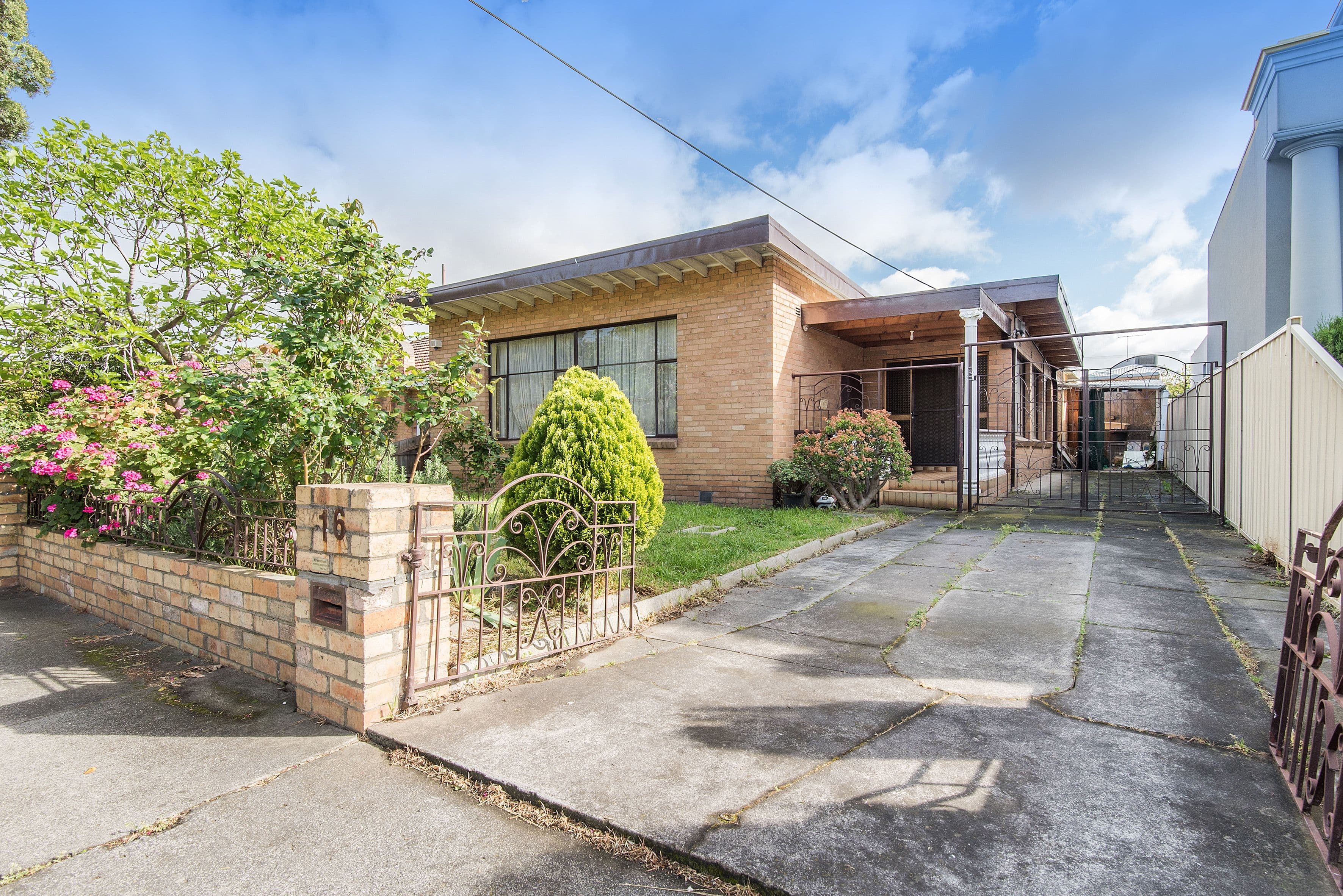 16 Wurruk Avenue, Preston VIC 3072, Preston - Image 1