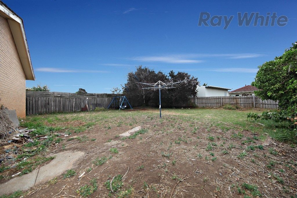 2 Cropley Crescent, Laverton VIC 3028, Laverton - Thumbnail 7