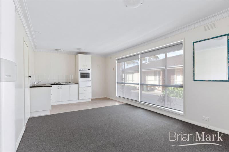 1/5-7 Milone Court, Werribee - Thumbnail 6