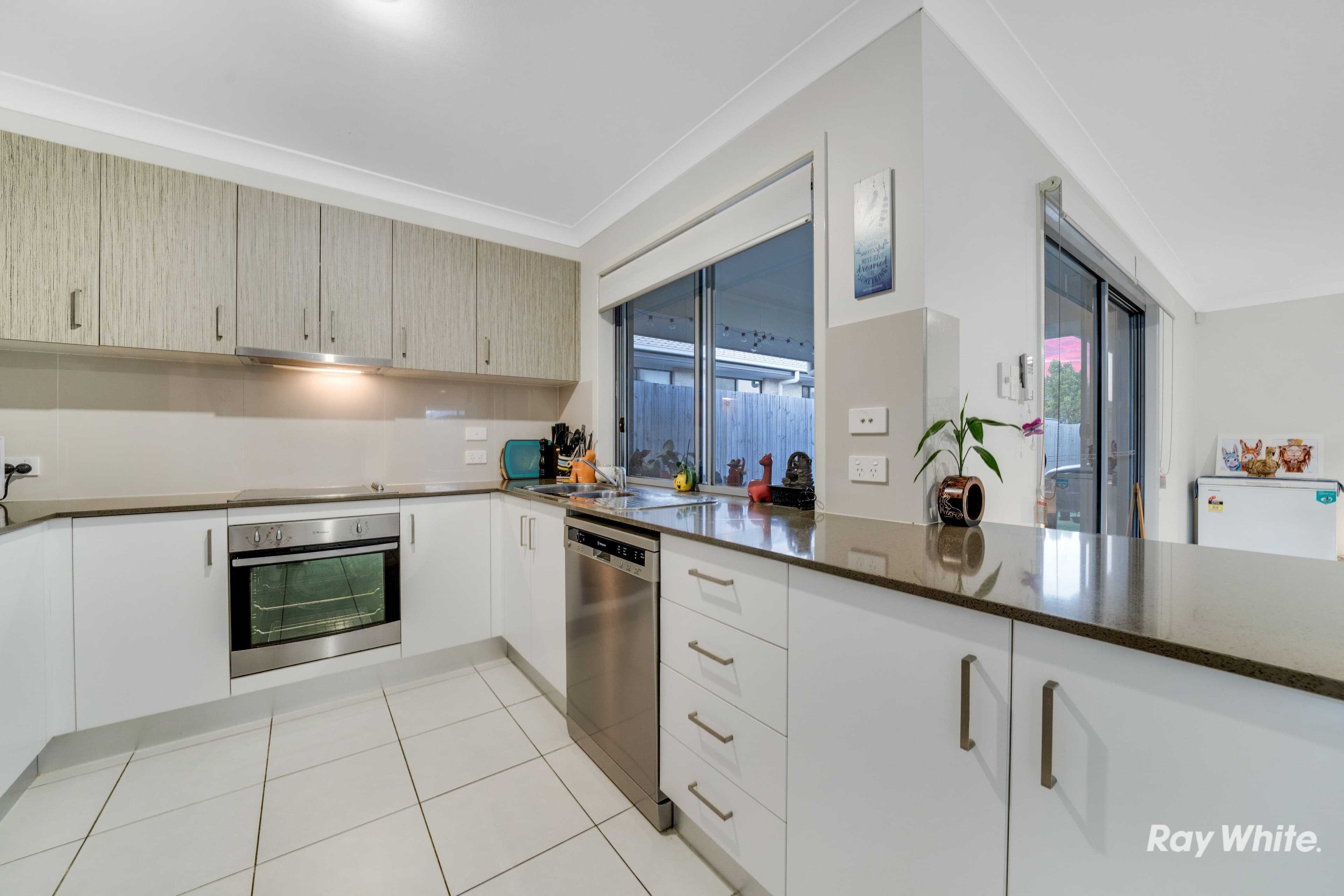 3 Grayson Street, Yarrabilba QLD 4207, Yarrabilba - Thumbnail 3